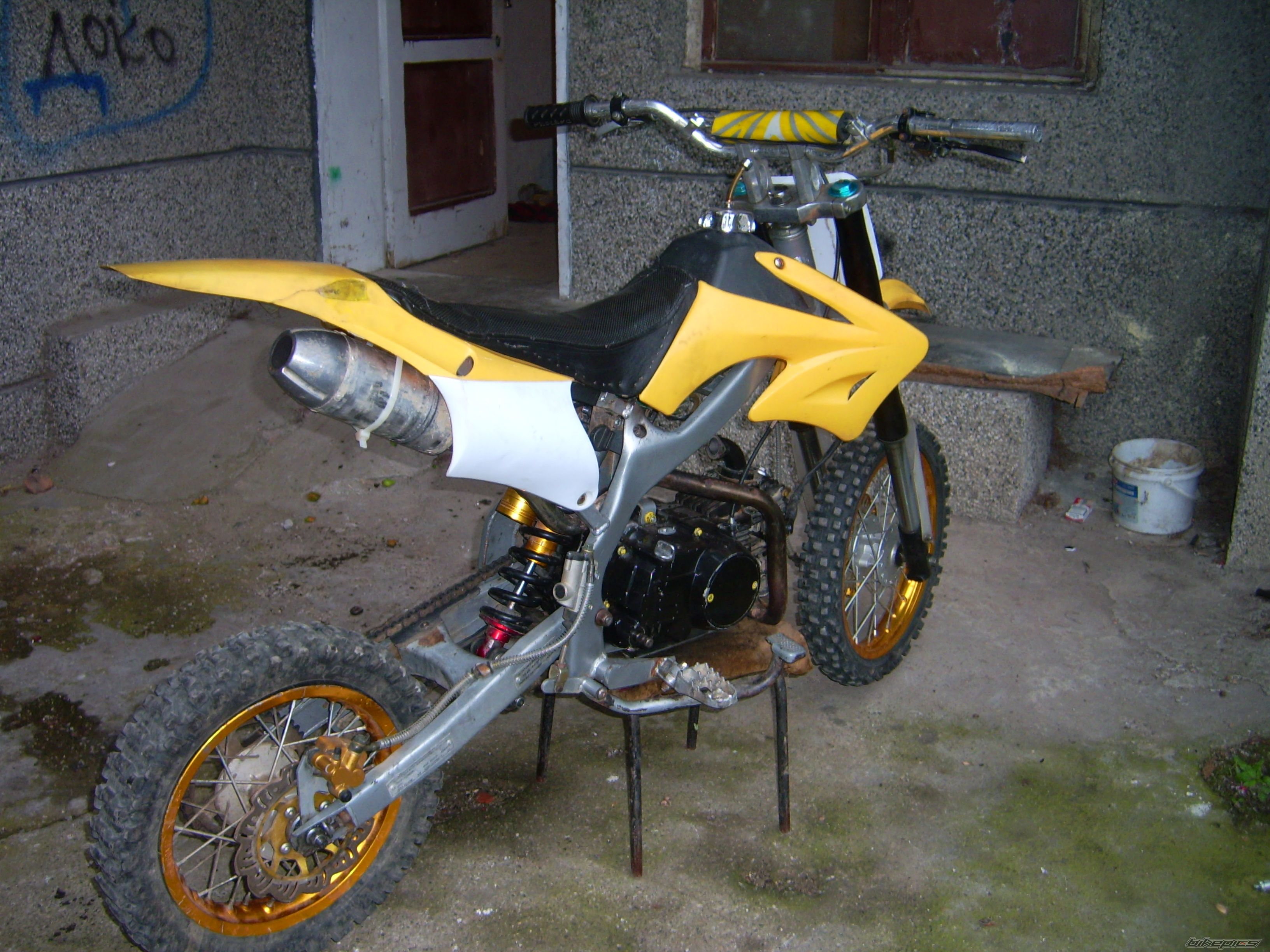 Photo 2223076