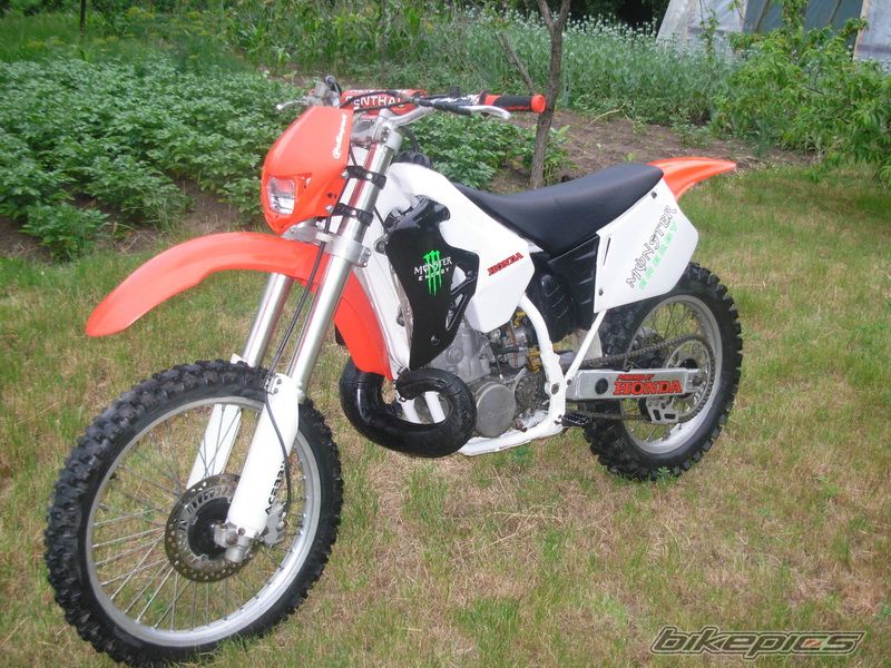 Photo 2233749