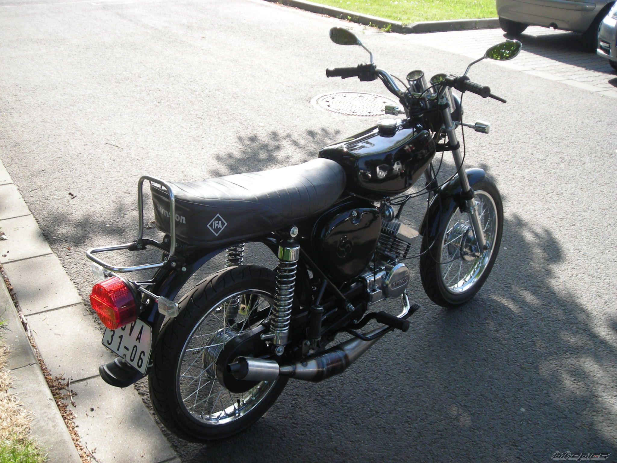 Photo 2243831