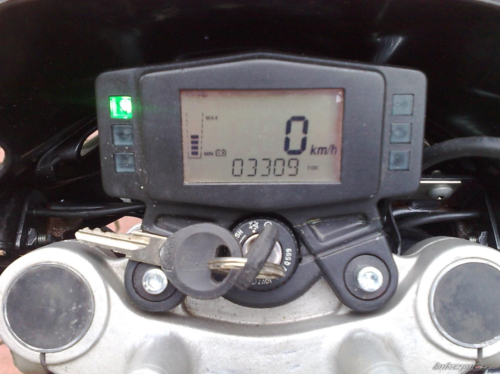 Photo 2244976