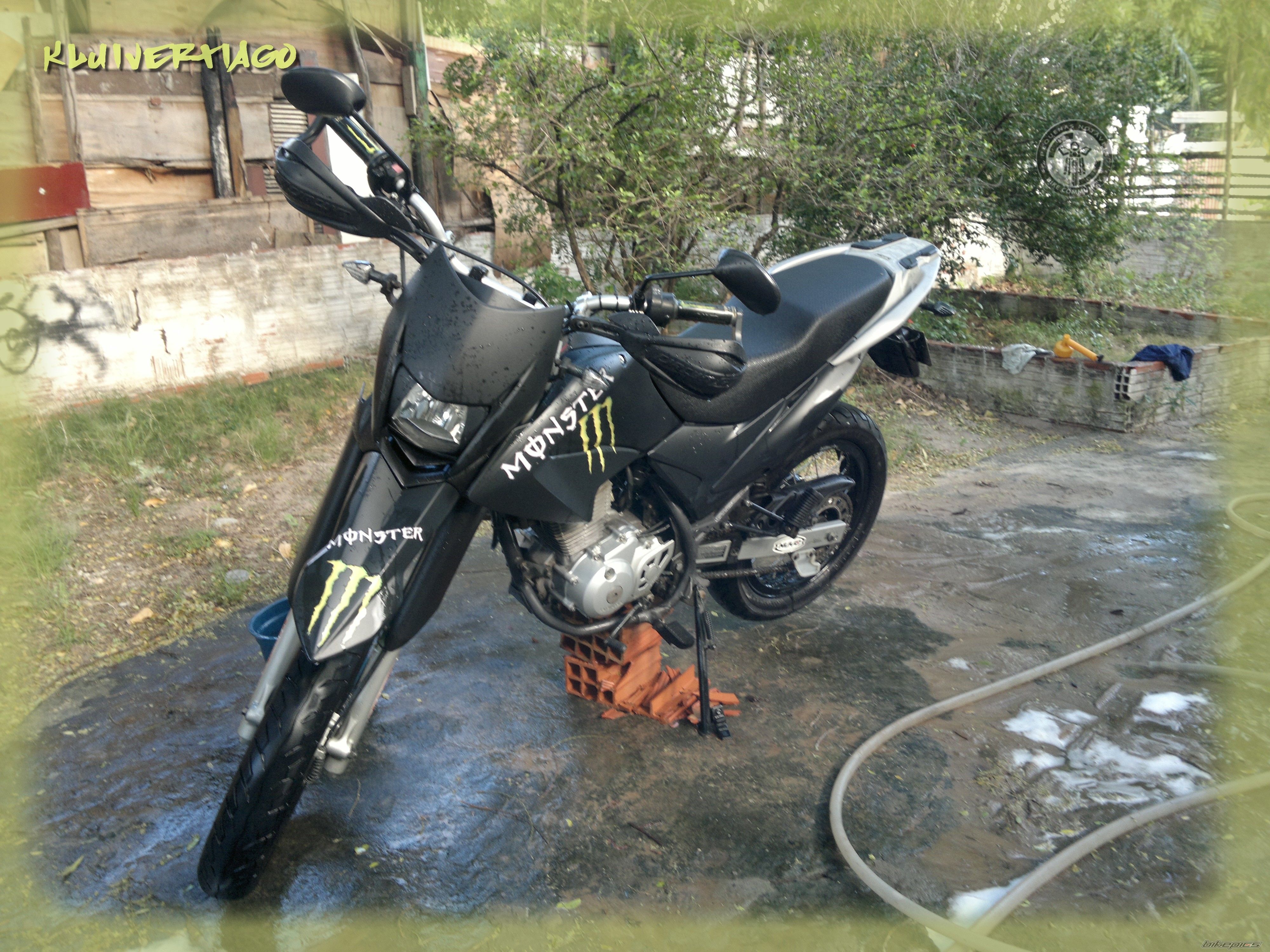 Photo 2245910