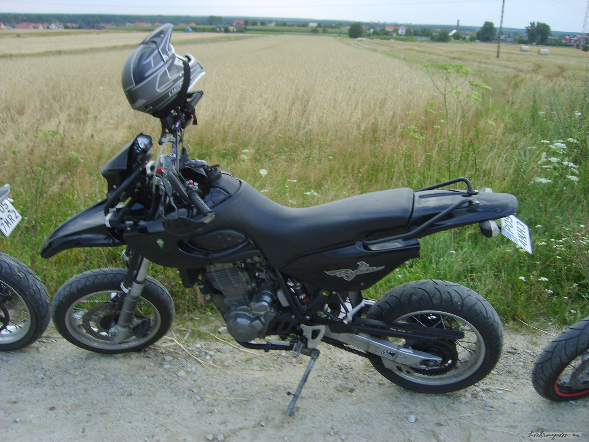 Photo 2245987