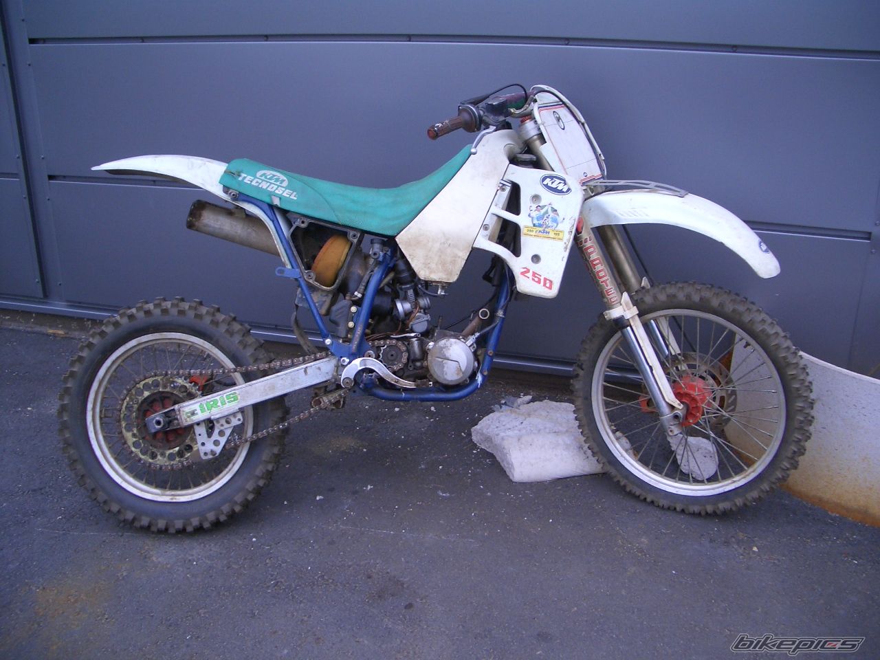 Photo 2260857