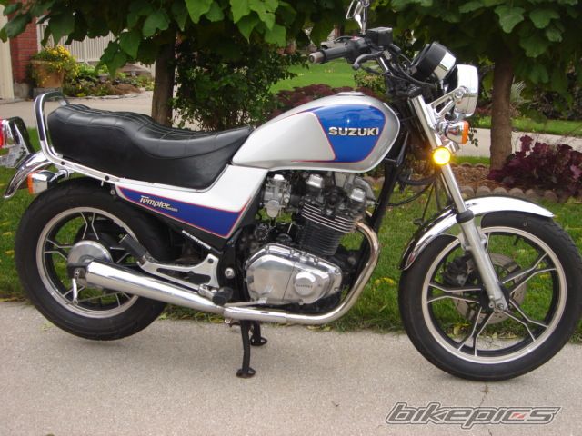 Photo 2280345