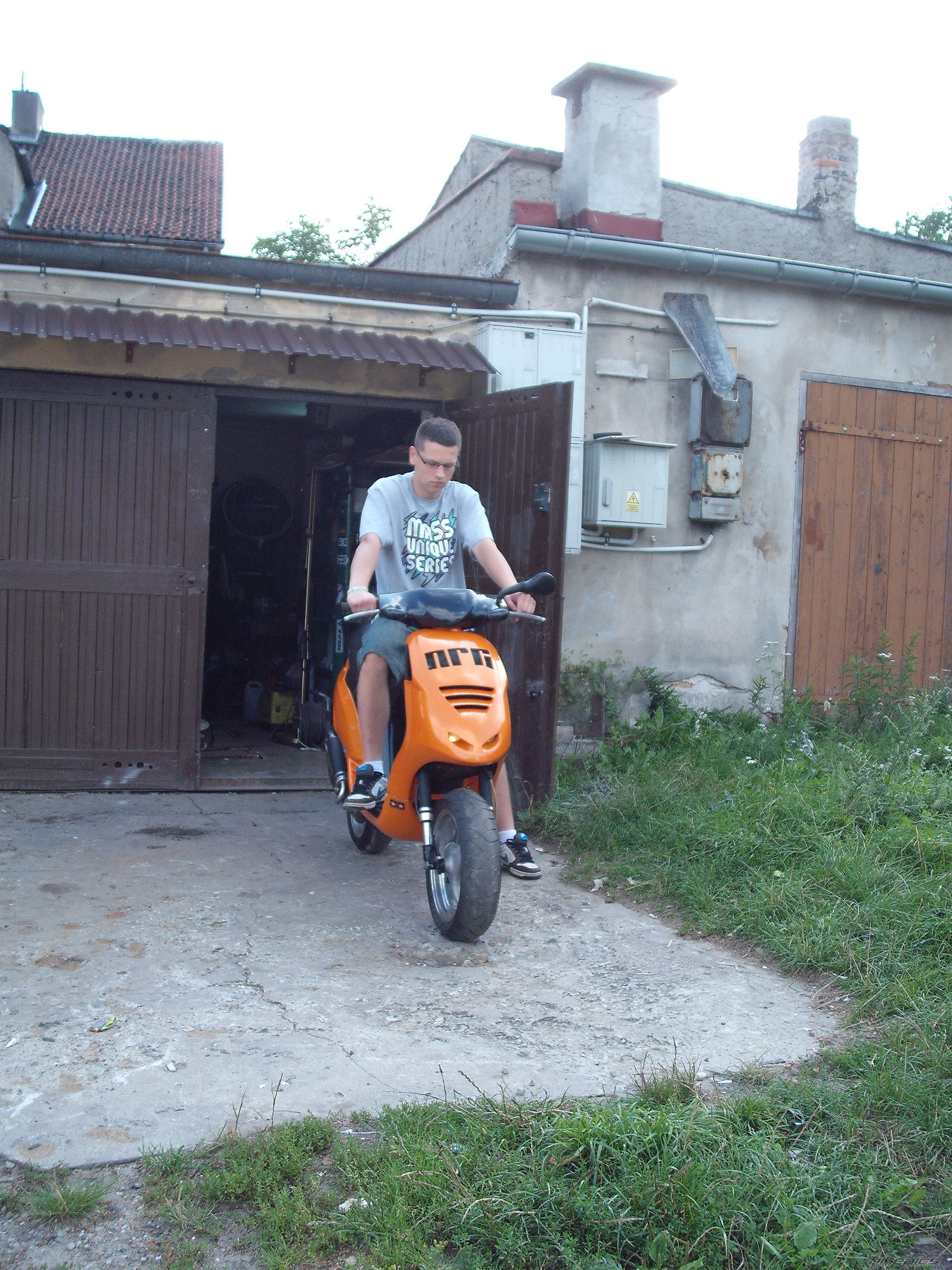 Photo 2287399