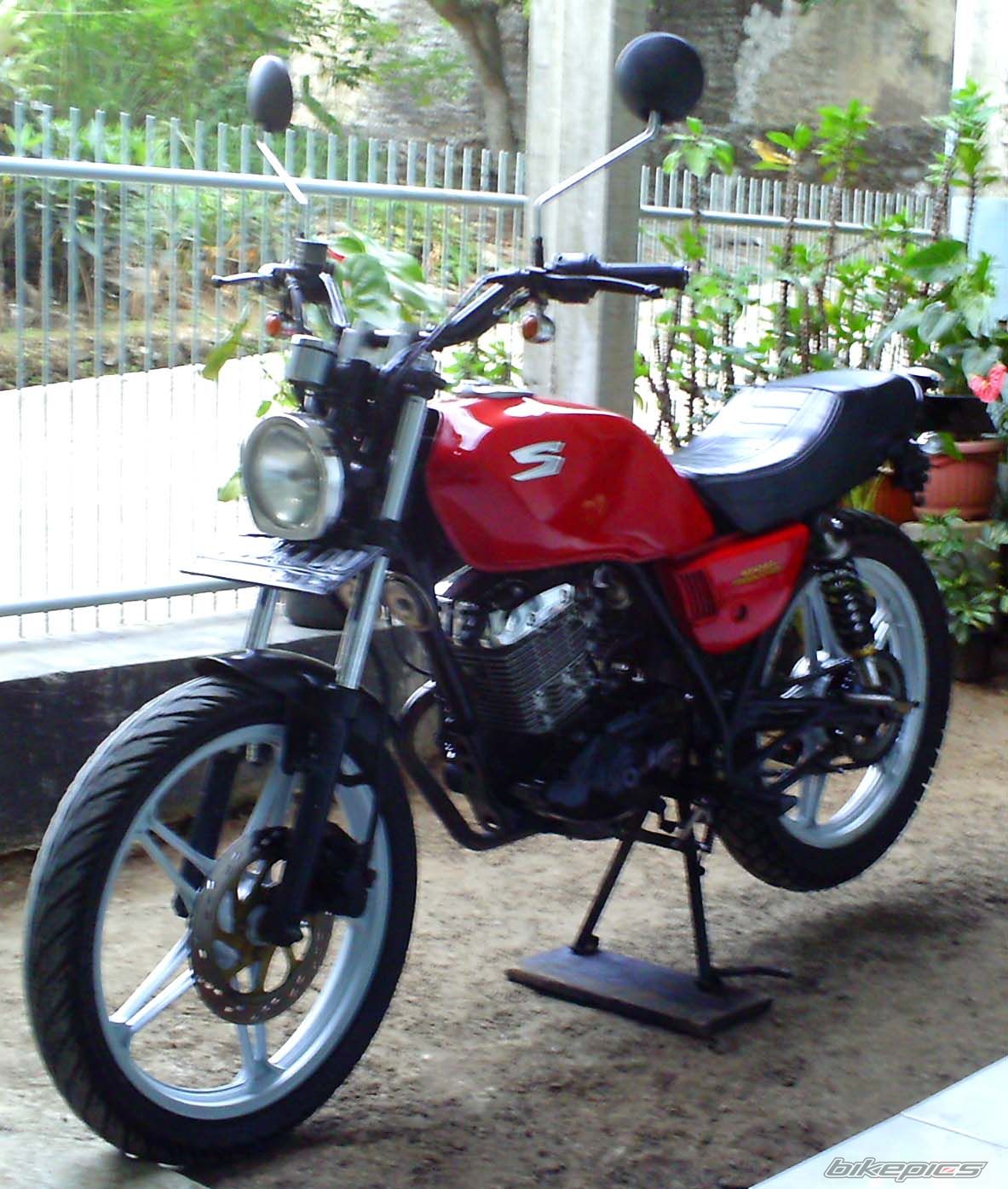 Photo 2336744