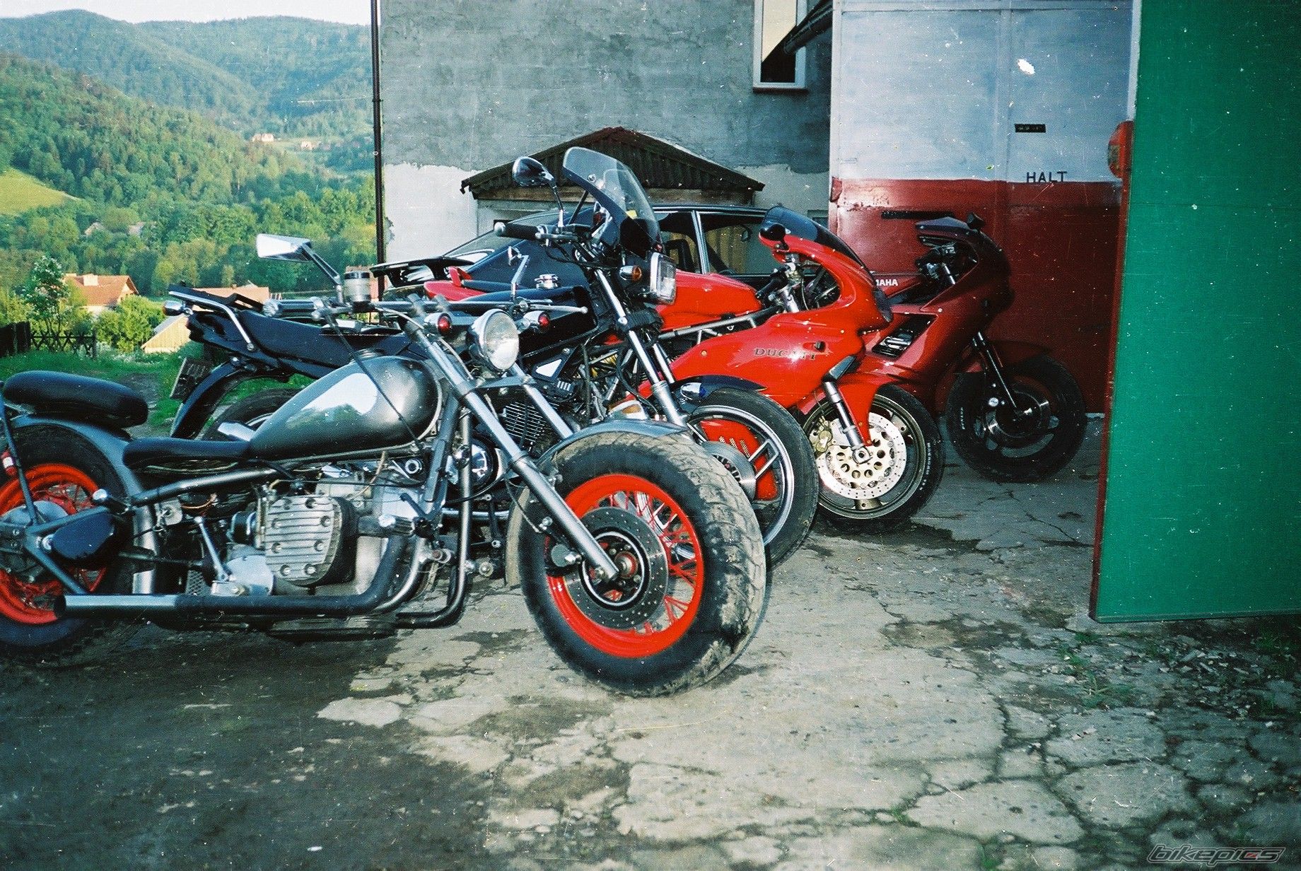 Photo 2337089