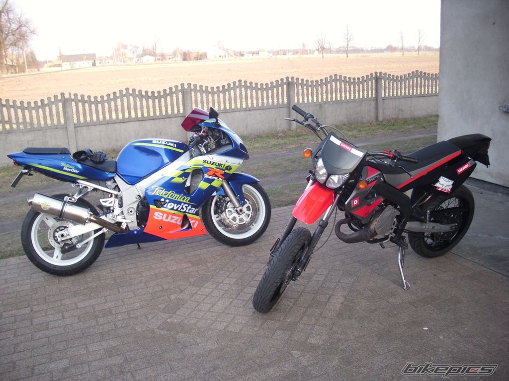 Photo 2371448