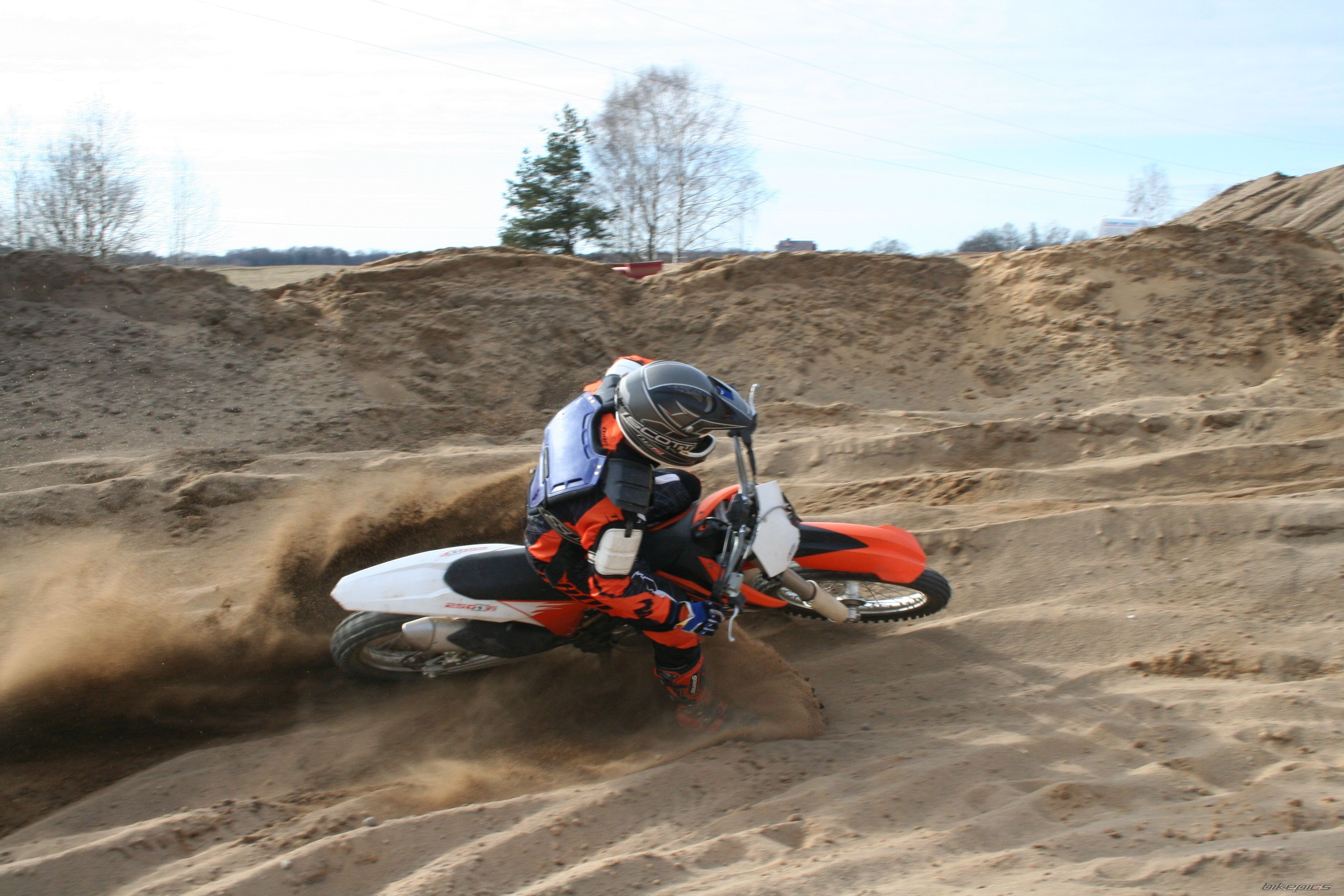 Photo 2372755