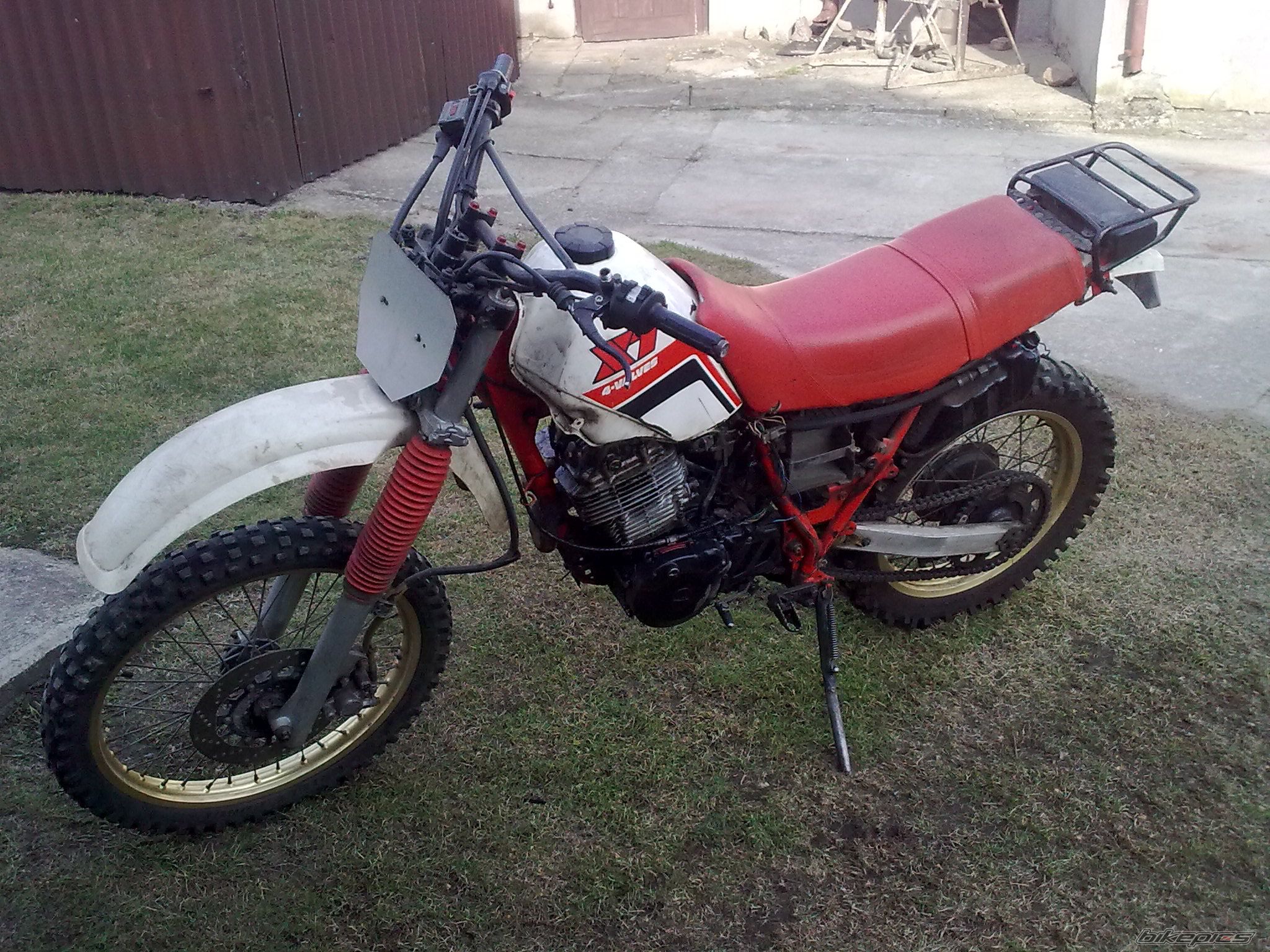 Photo 2375307