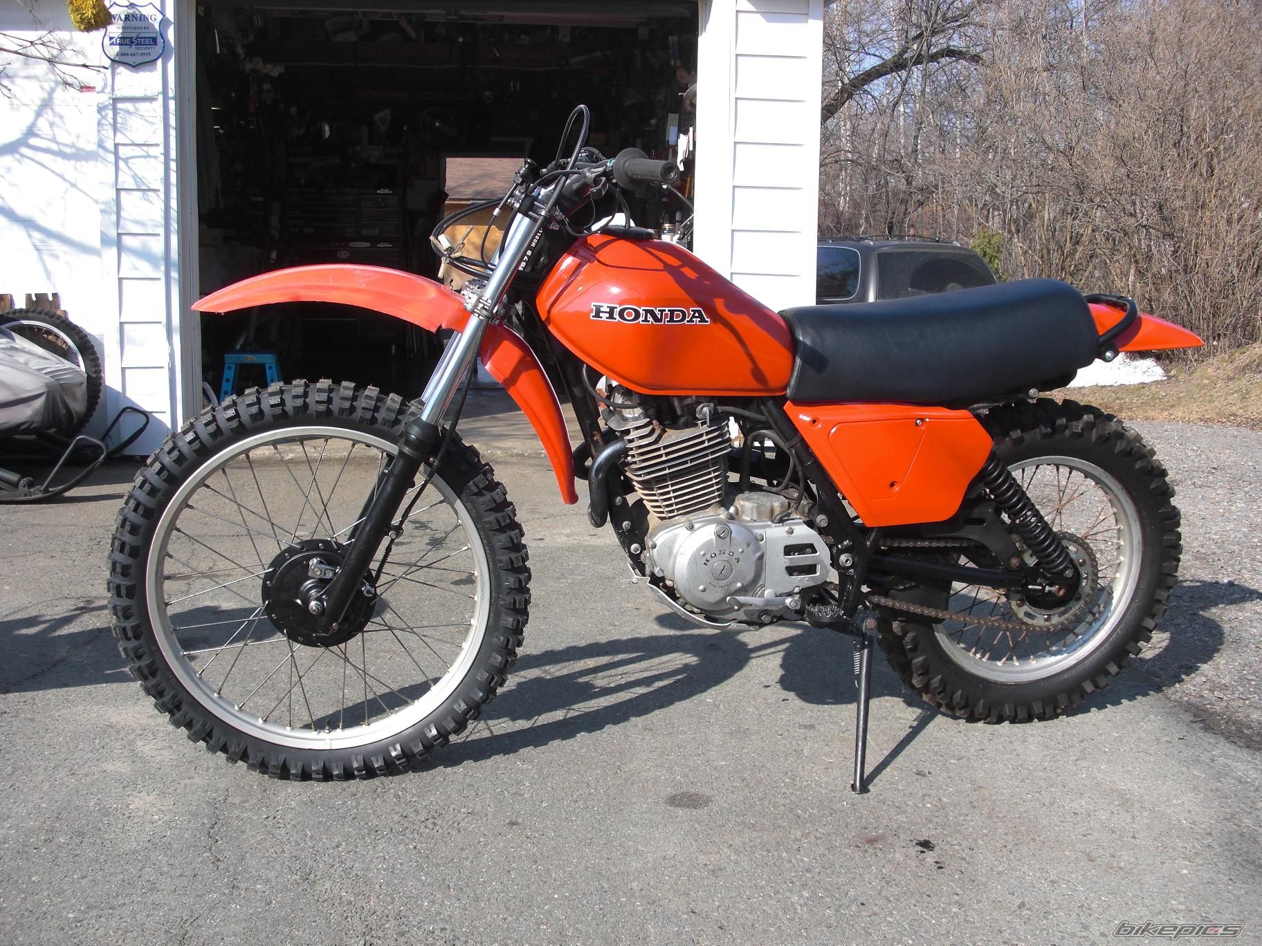Photo 2377324