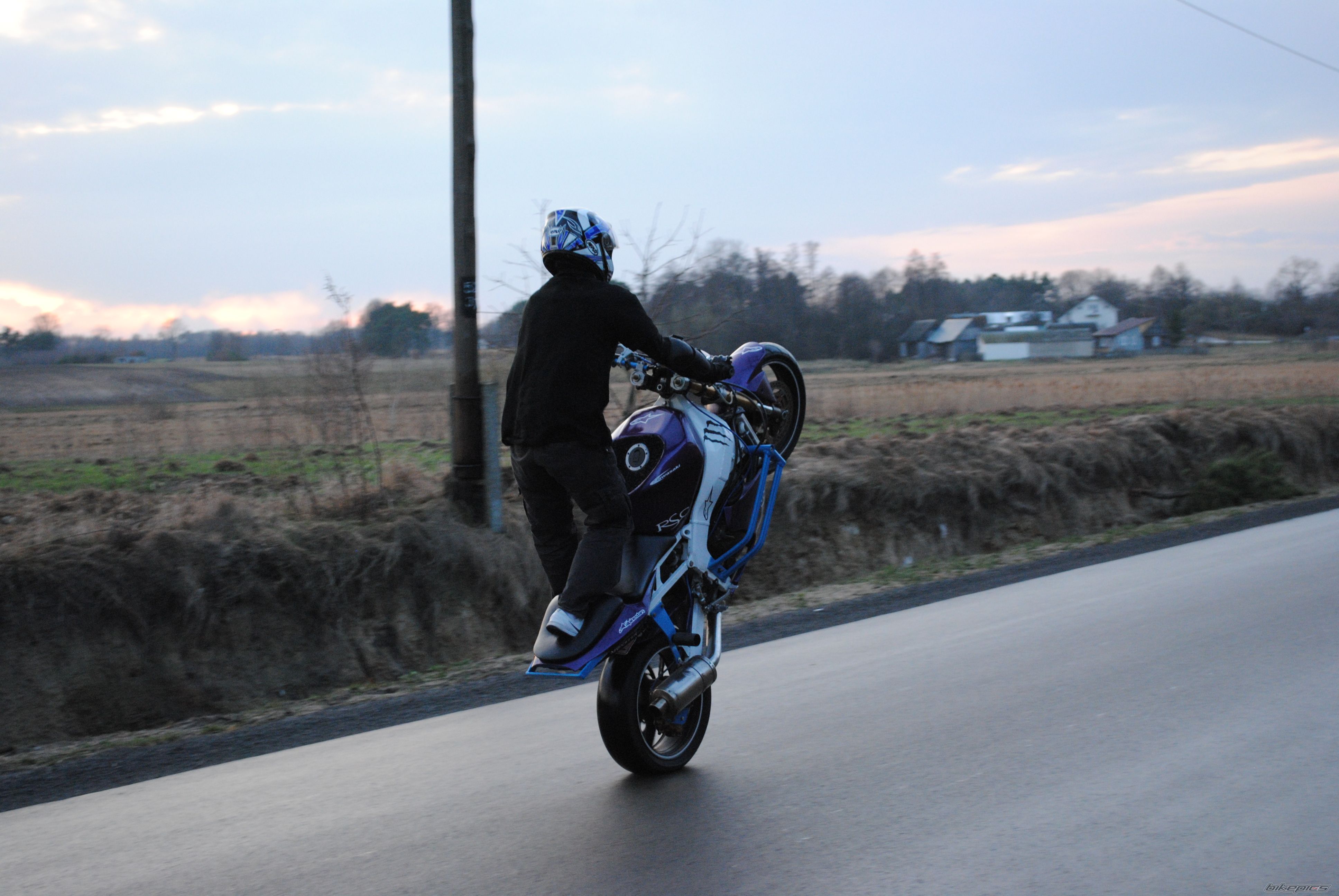 Bike Photo 2378950