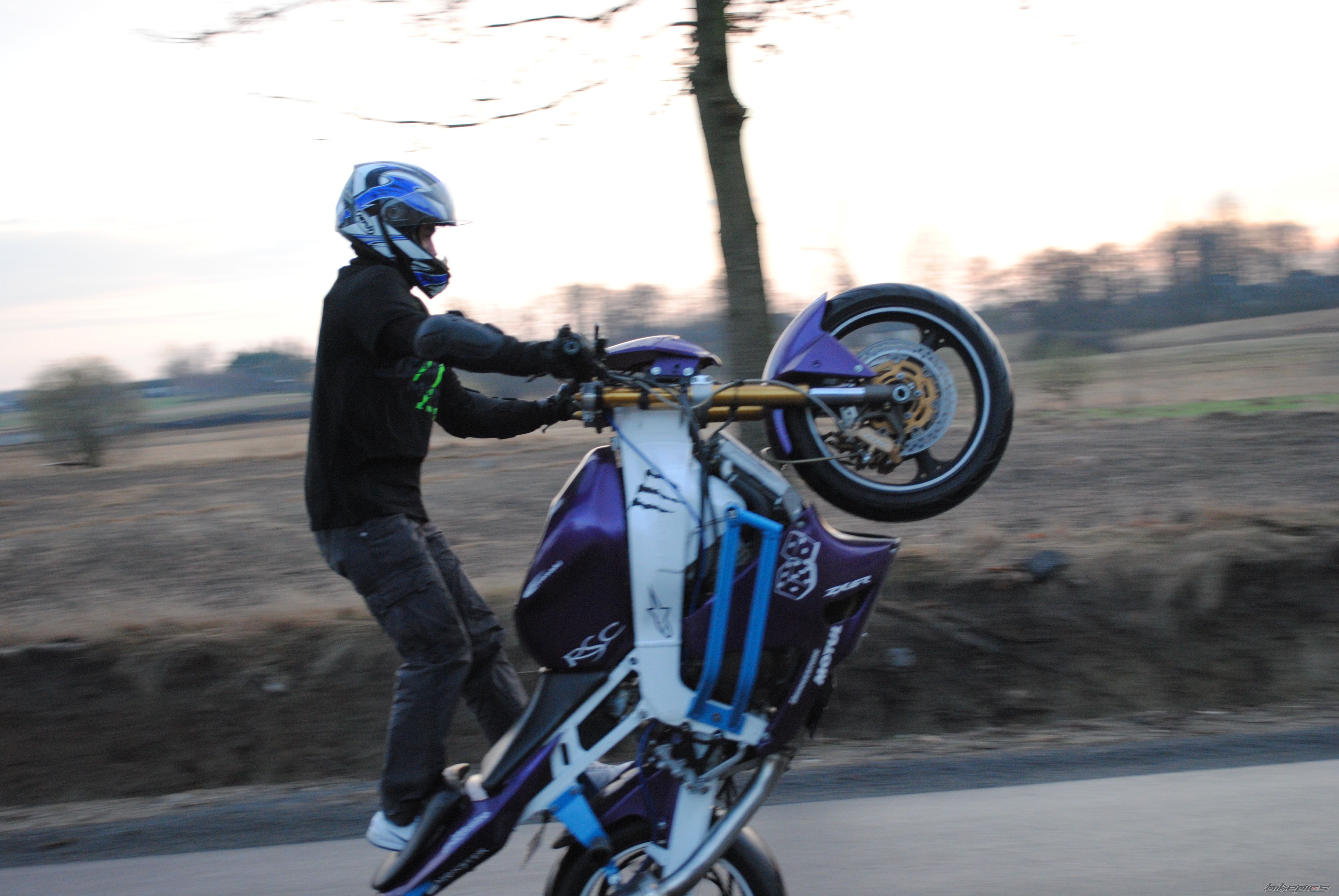 Bike Photo 2378959