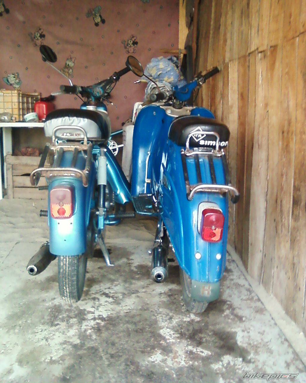 Photo 2379608
