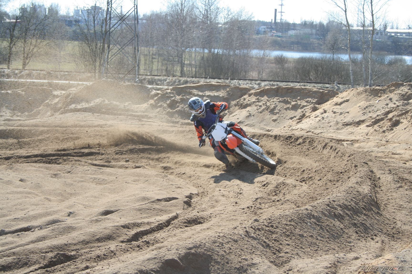 Photo 2381147