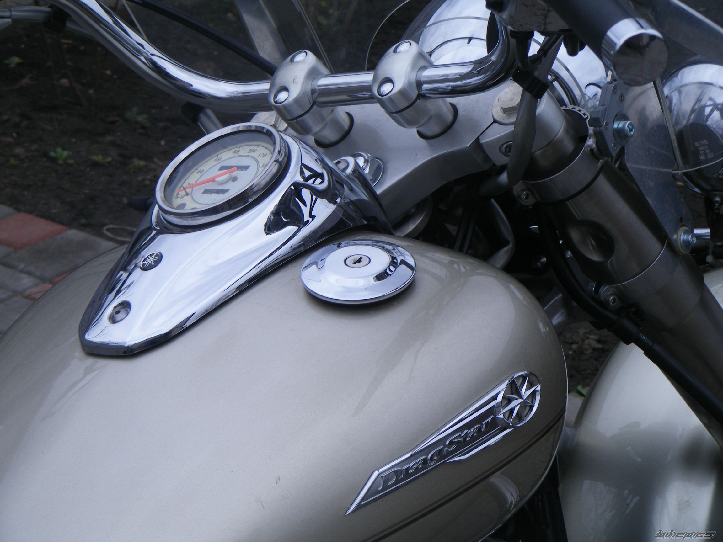 Photo 2381672
