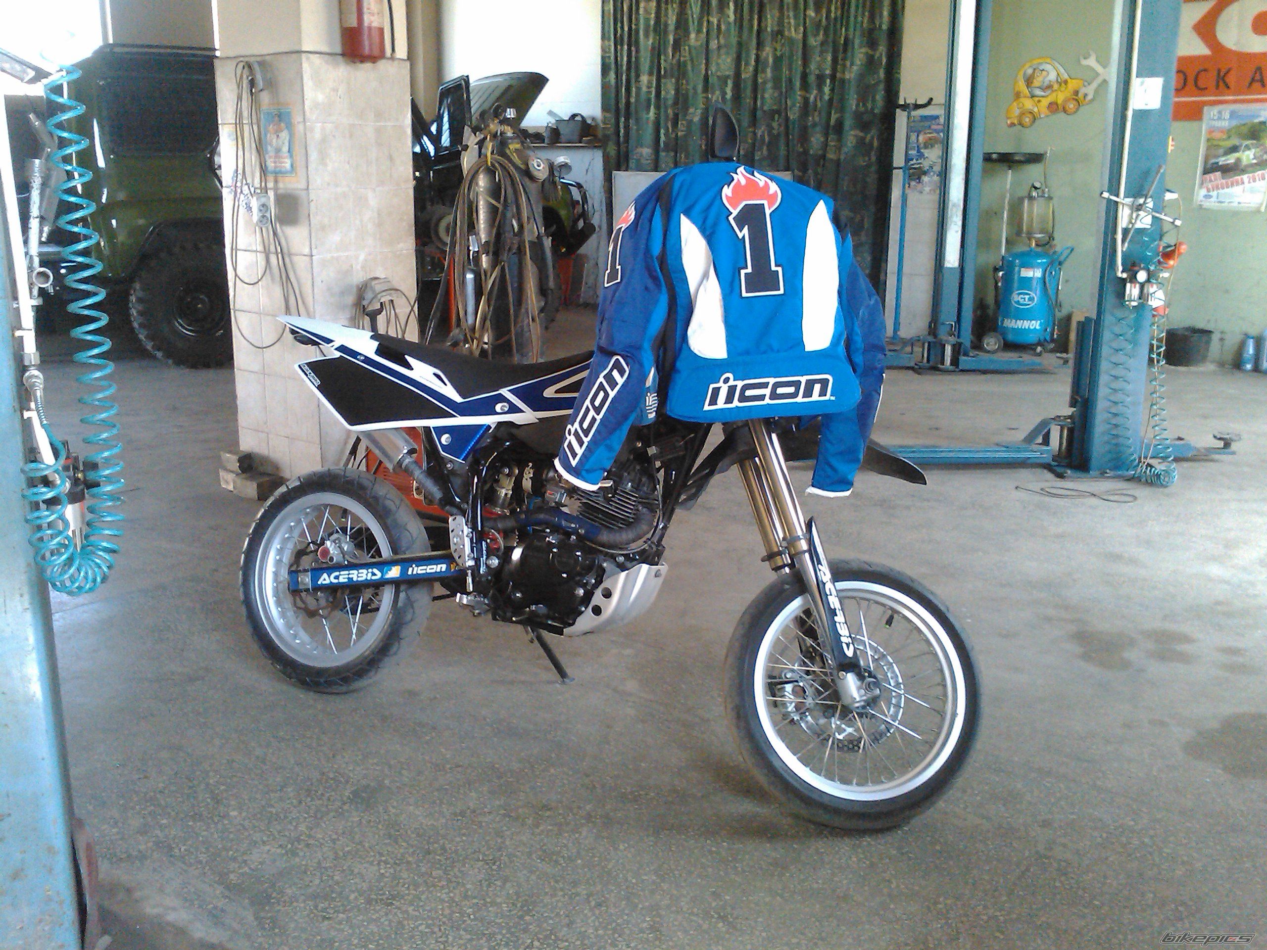 Bike Photo 2392685