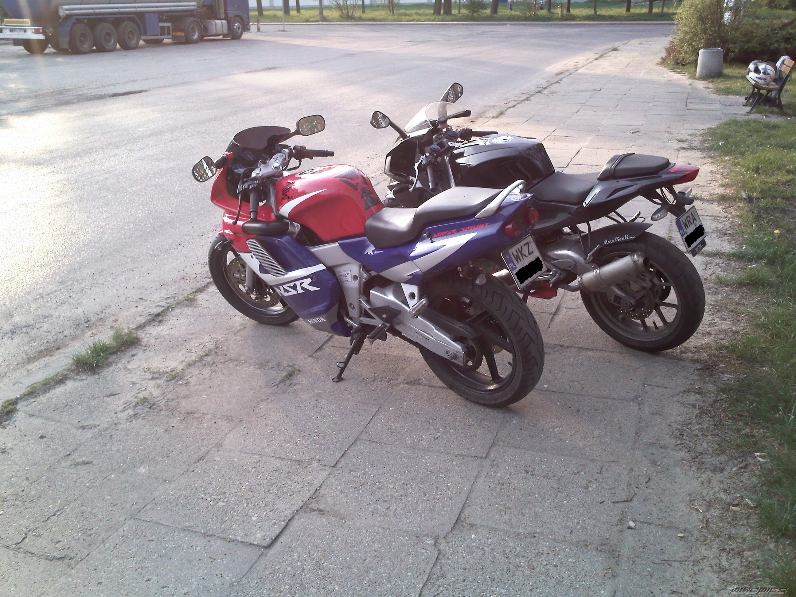 Photo 2402478