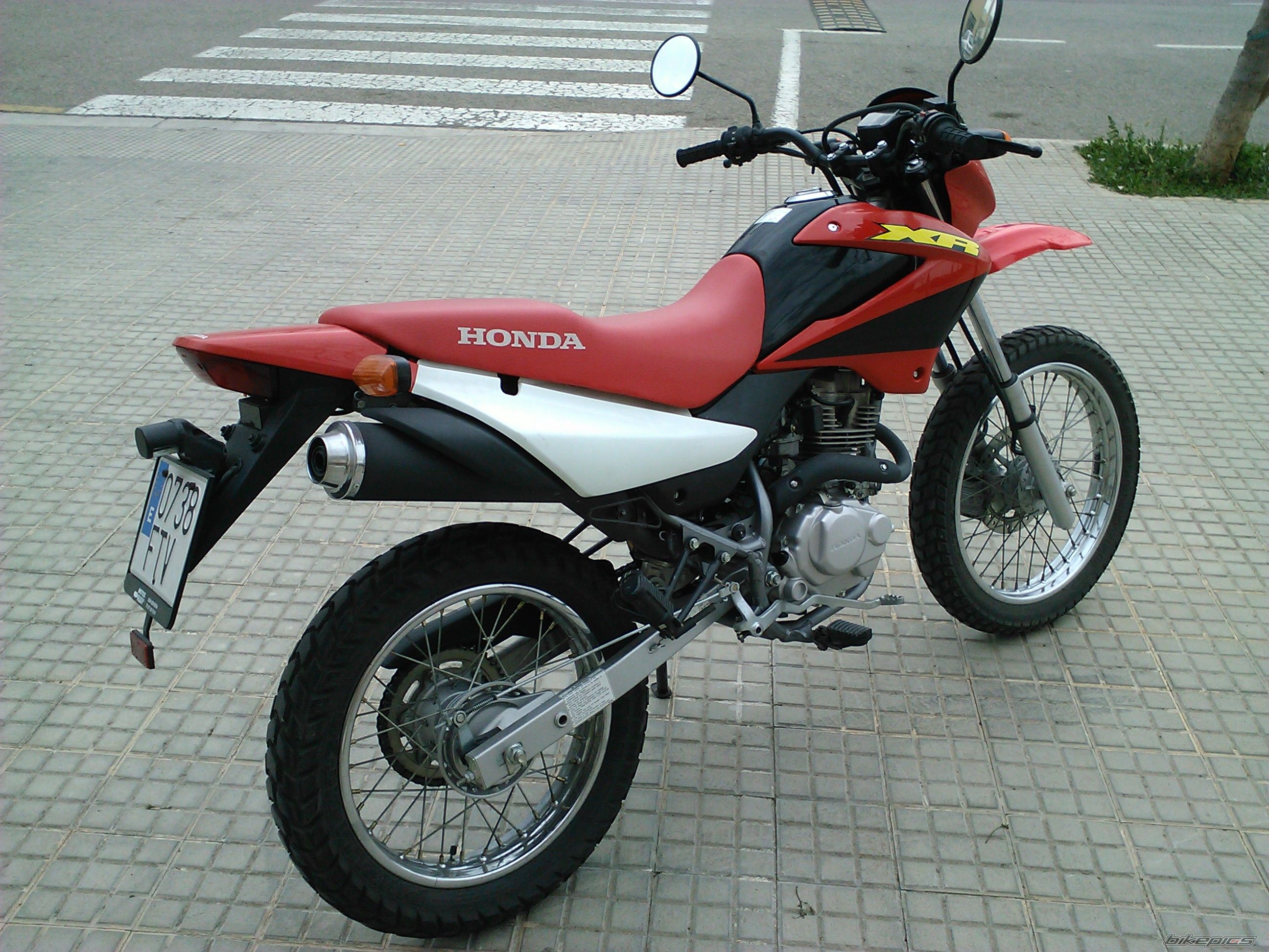 Photo 2402962