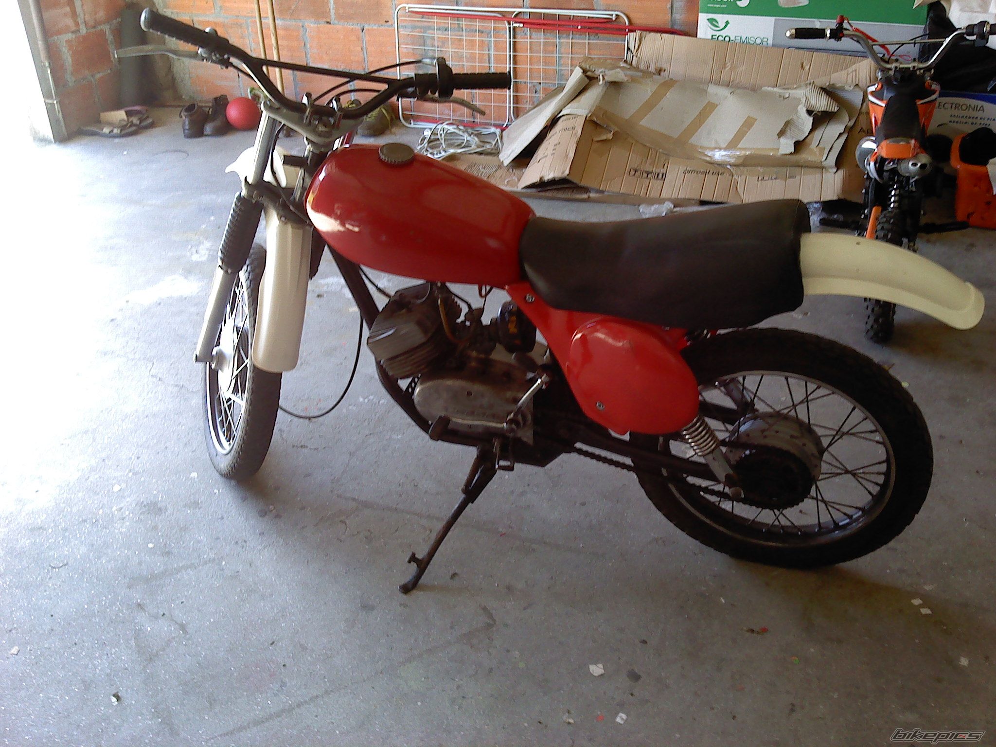 Photo 2403341