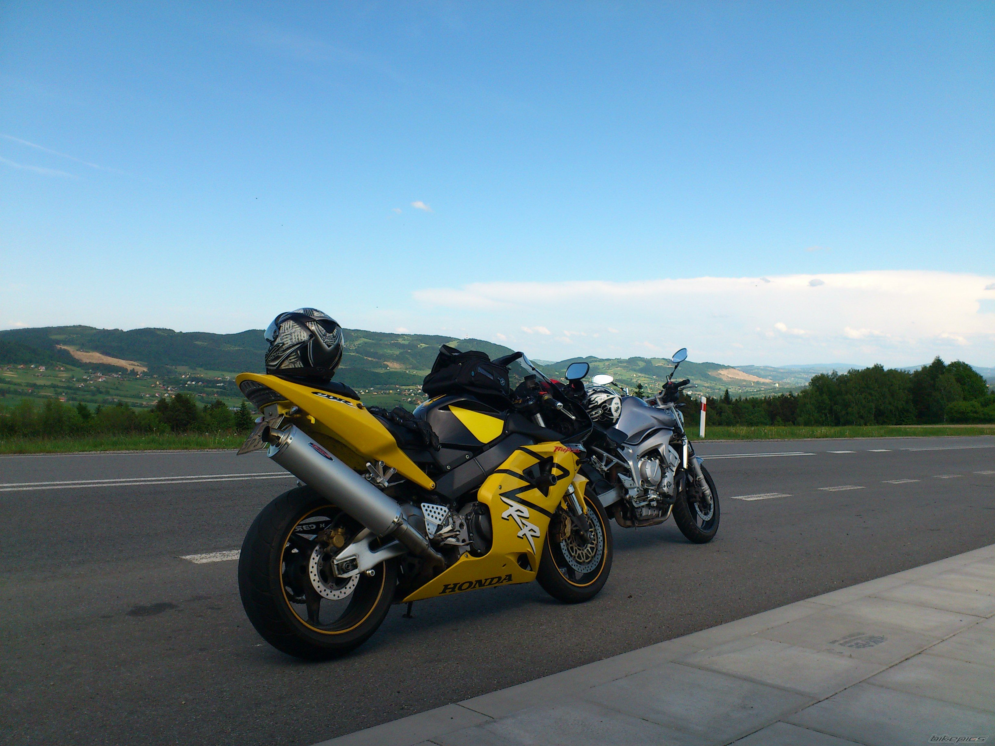 Photo 2404648