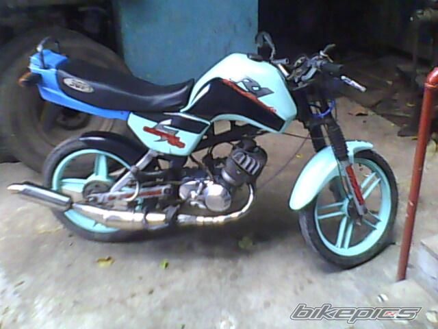 Photo 2406455