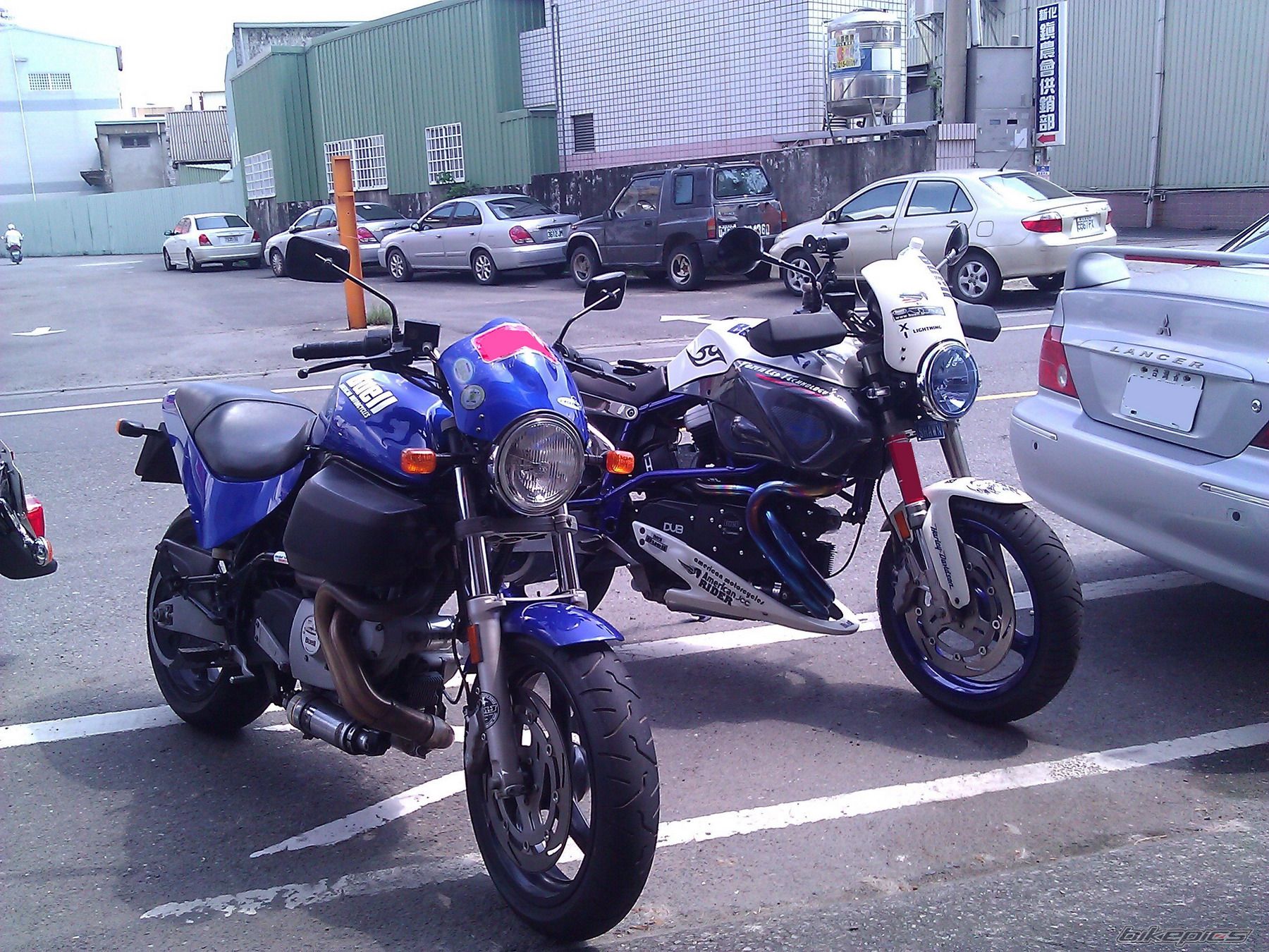 Photo 2421129