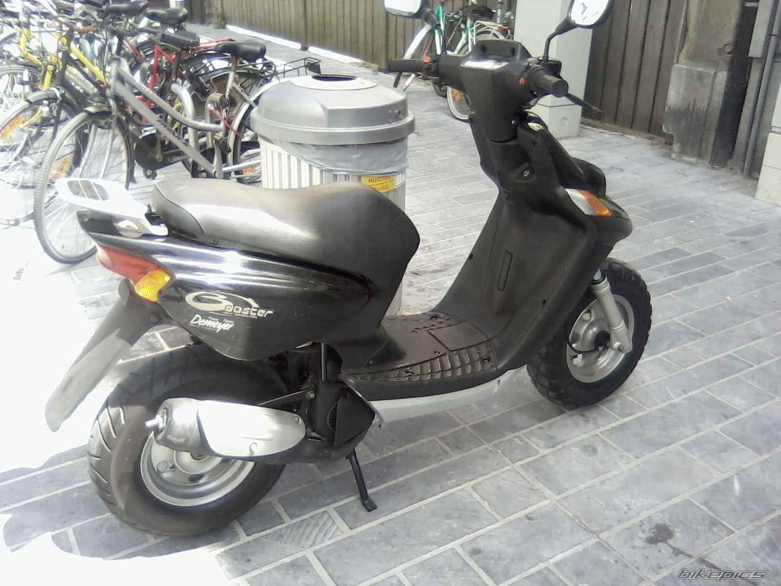 Photo 2423798
