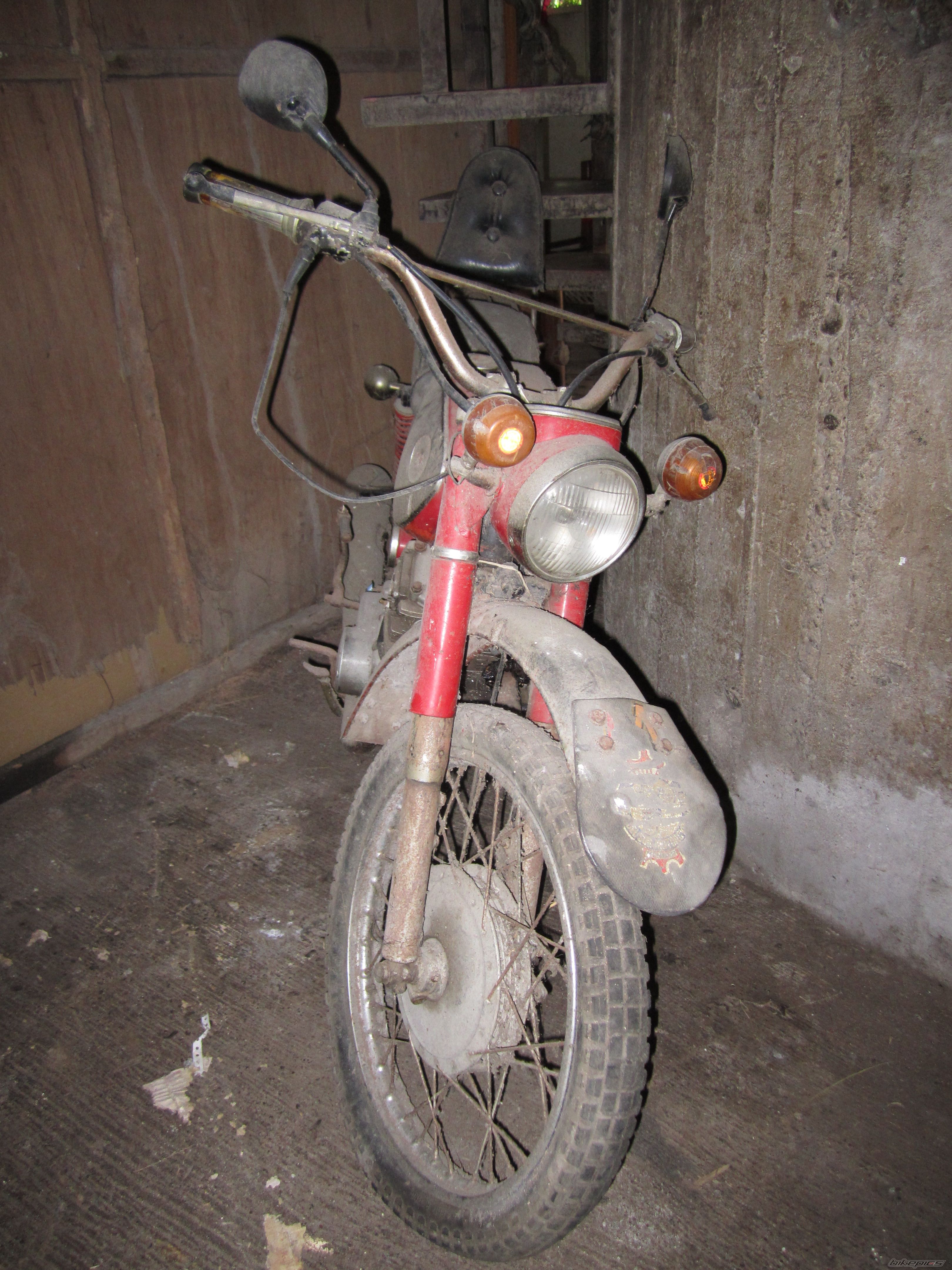 Photo 2424816