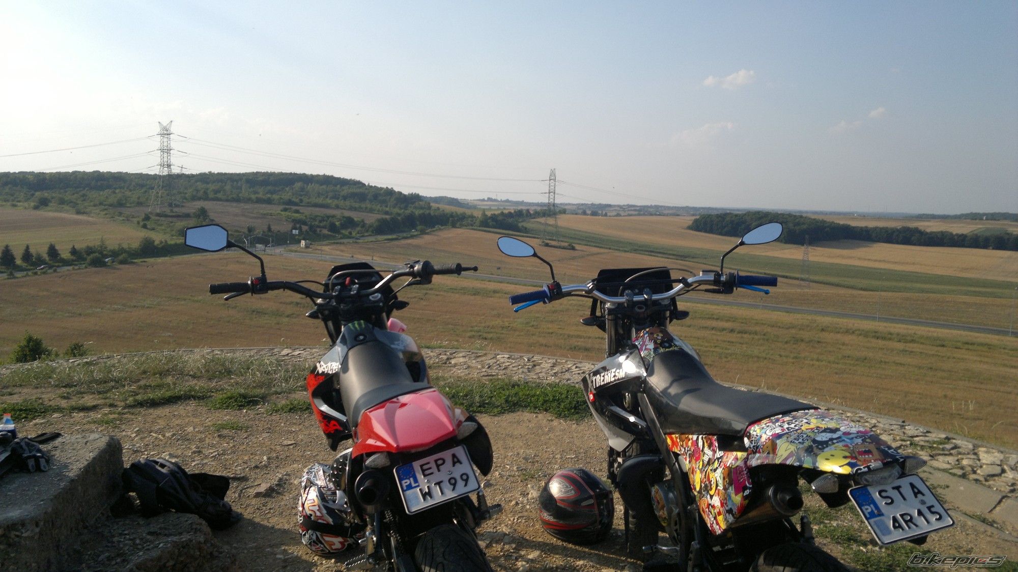 Photo 2437054