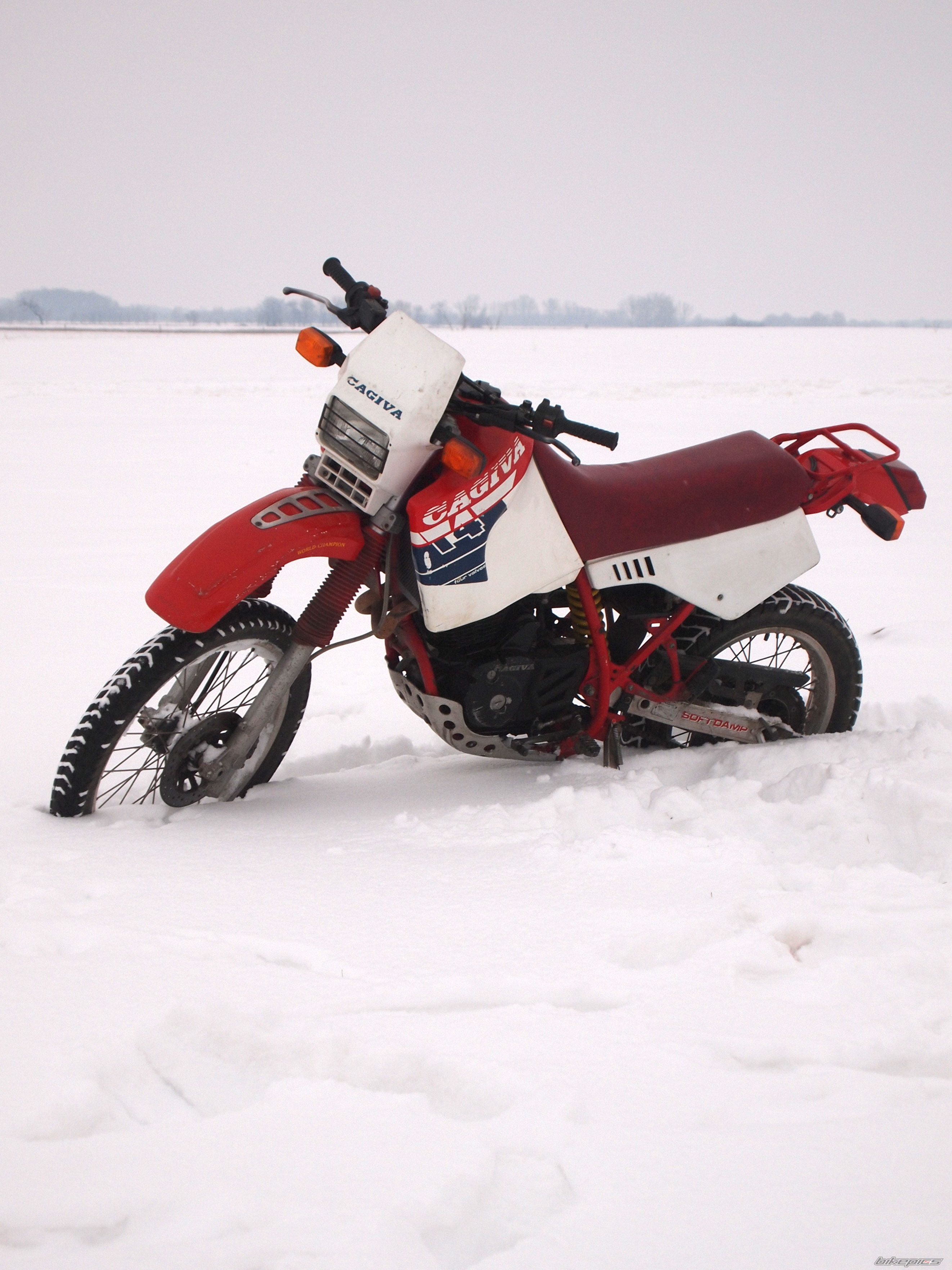 Photo 2439205