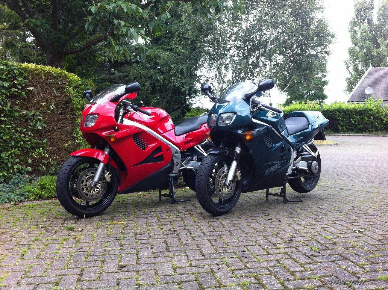 Photo 2443745