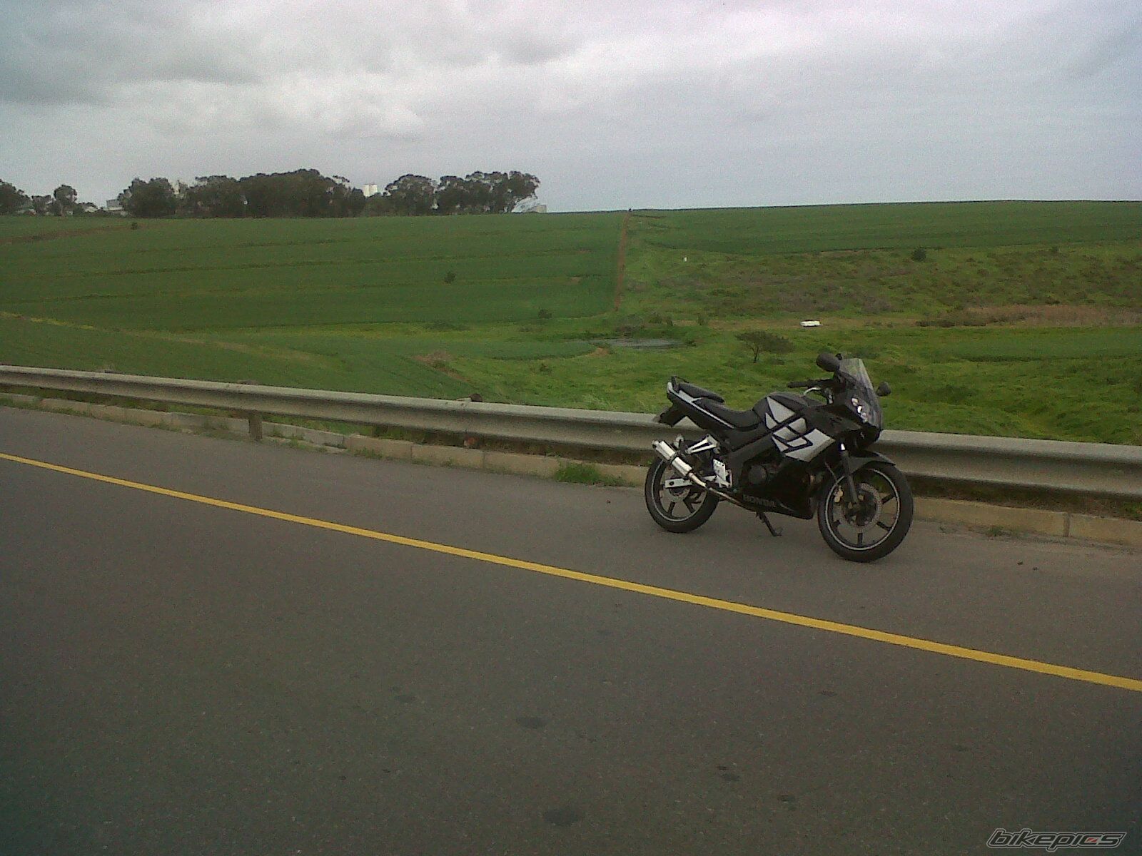 Photo 2443978