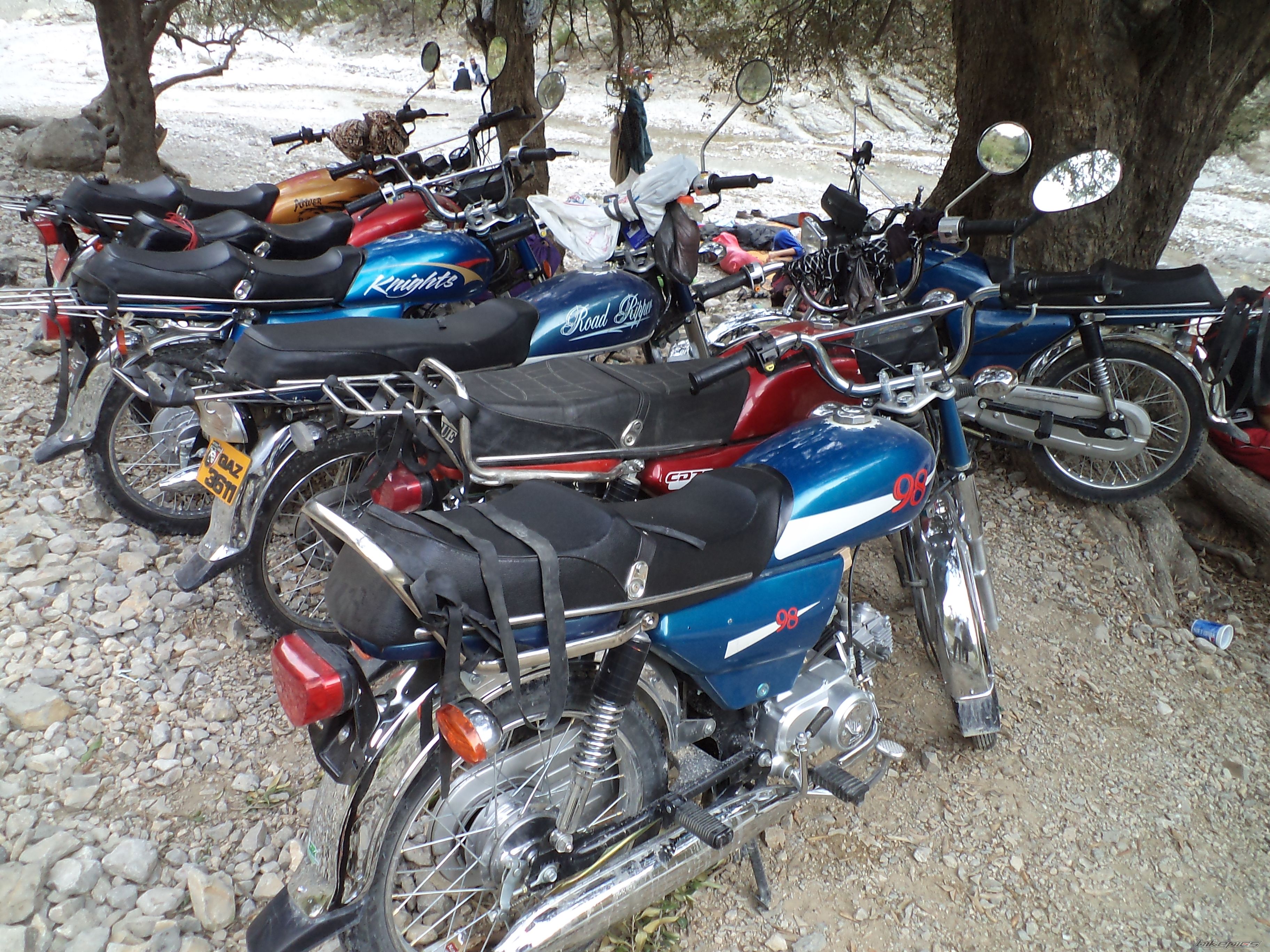 Photo 2446639