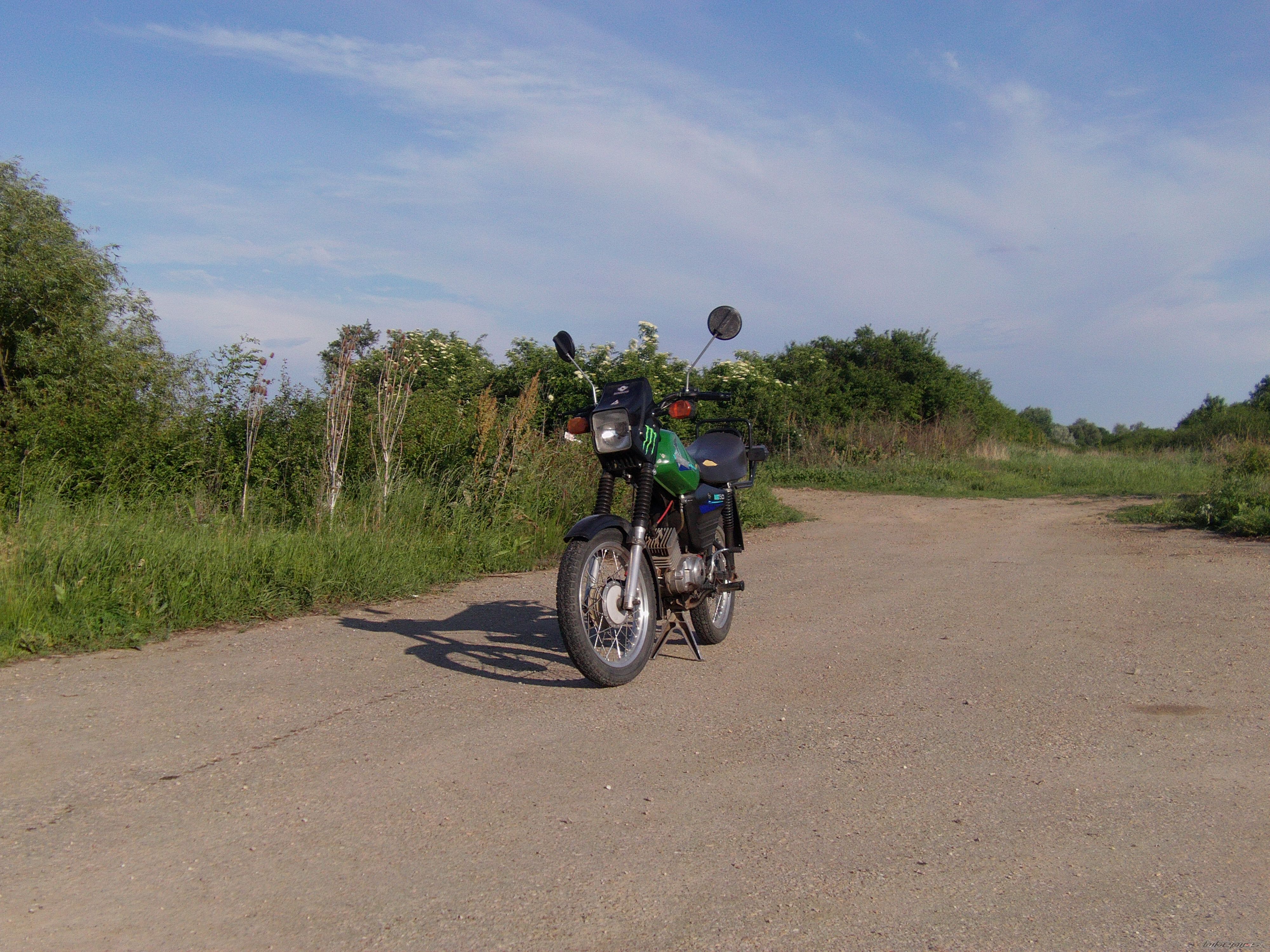 Photo 2461768