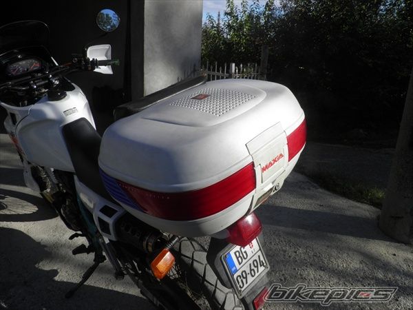 Photo 2467829