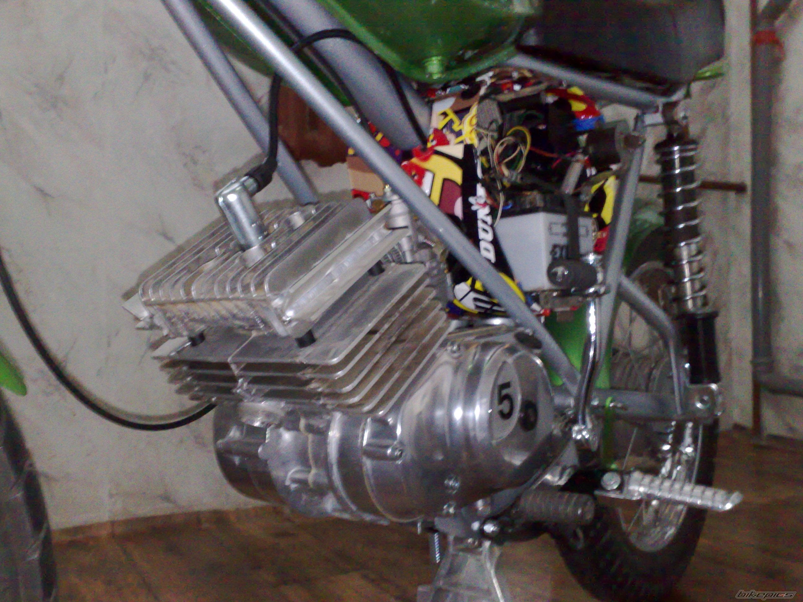 Photo 2472971