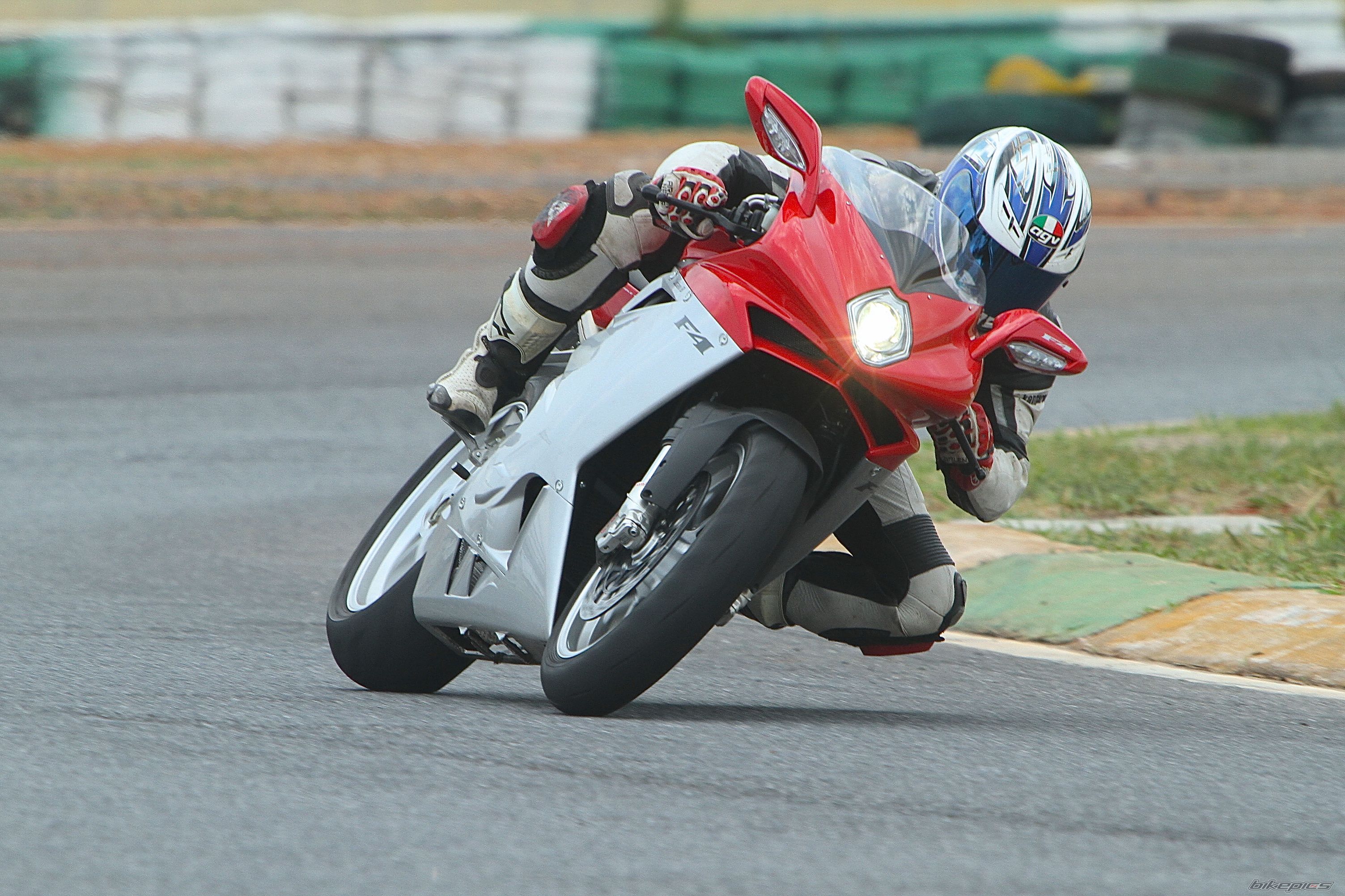 Photo 2476125