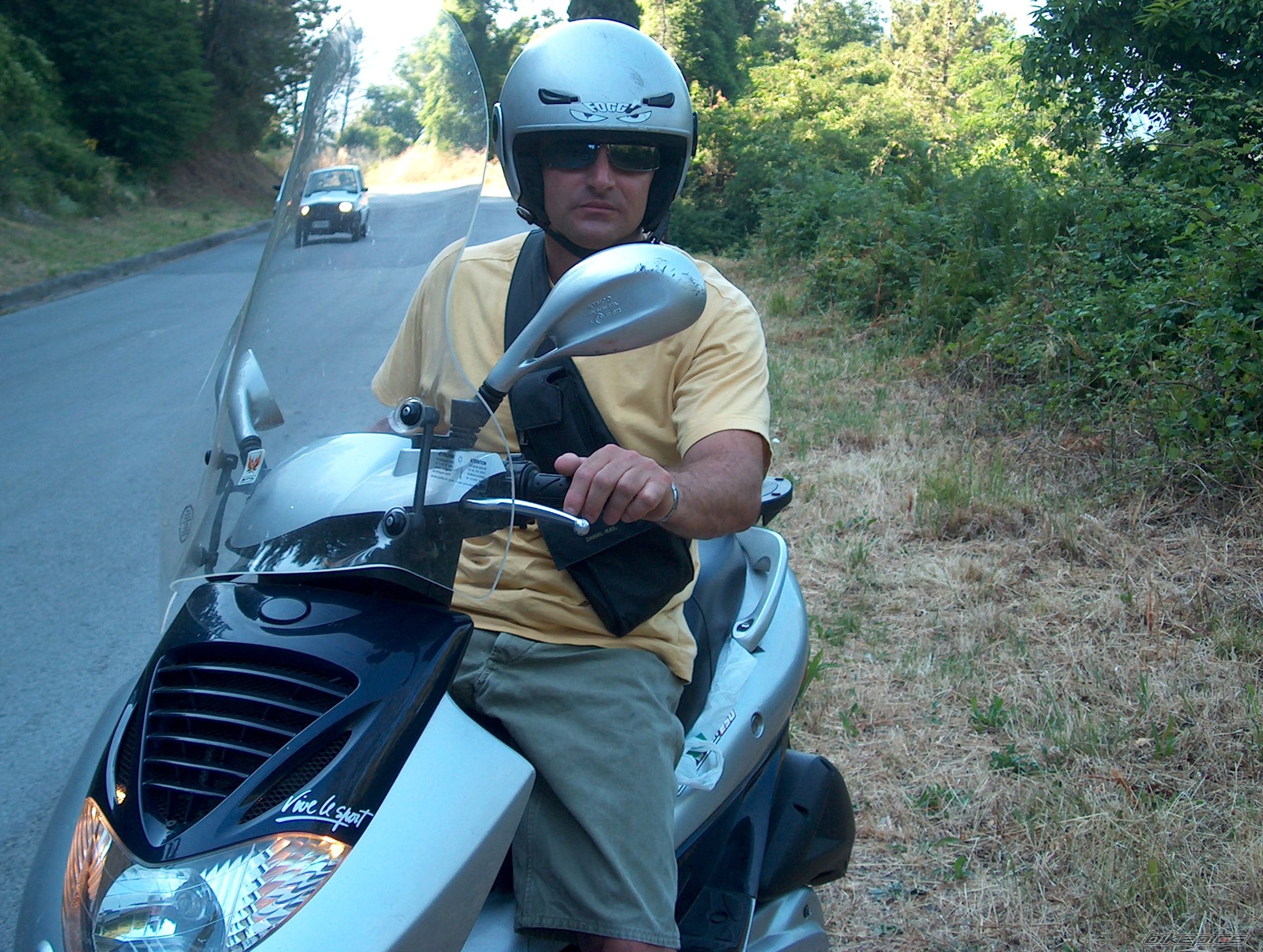 Photo 2479409
