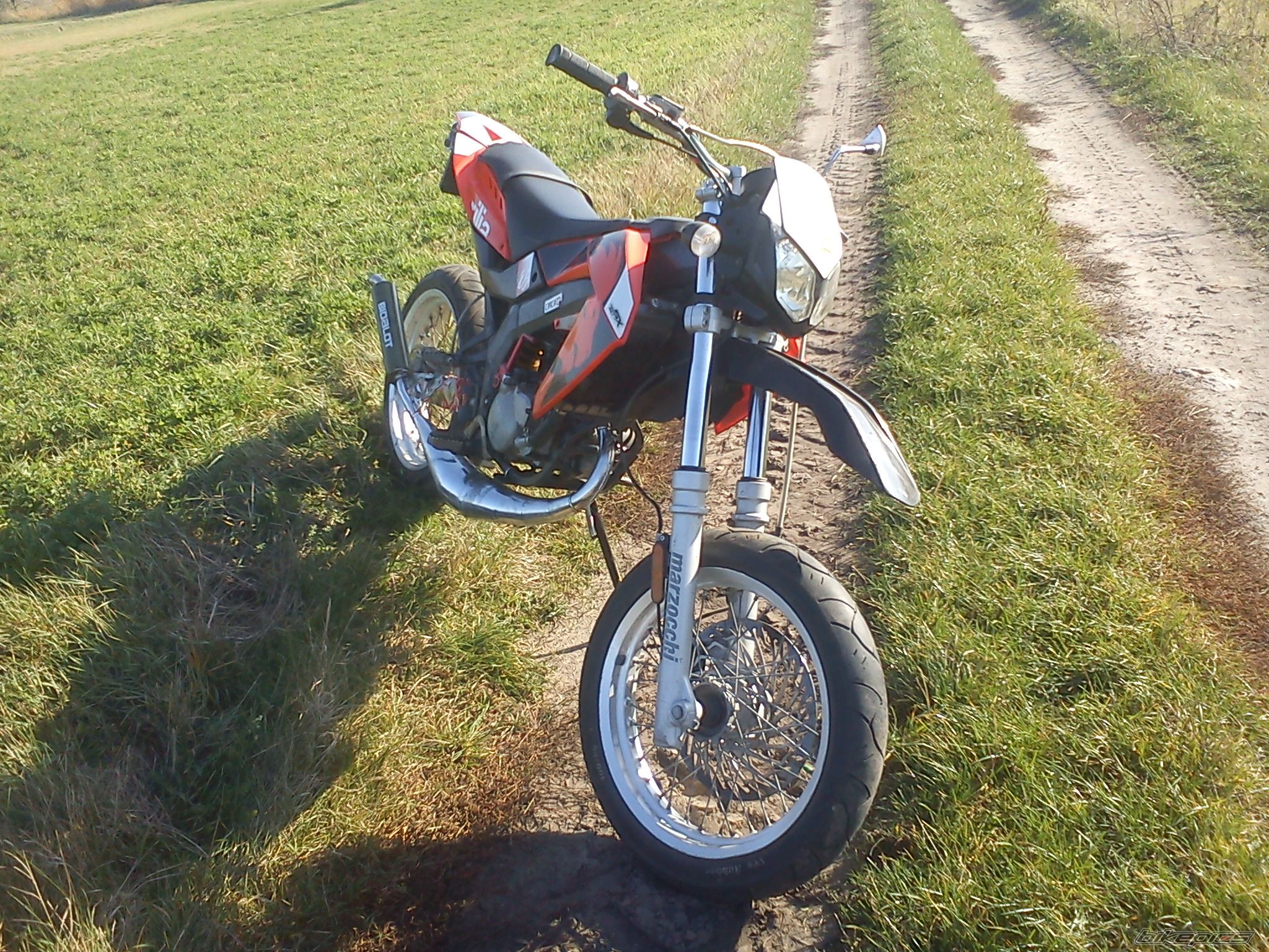 Photo 2484273