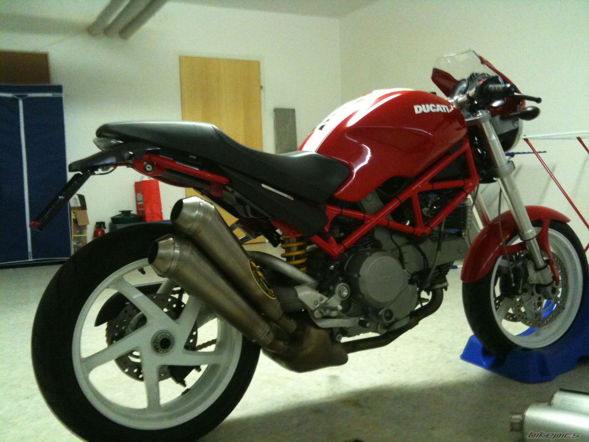 Photo 2487839