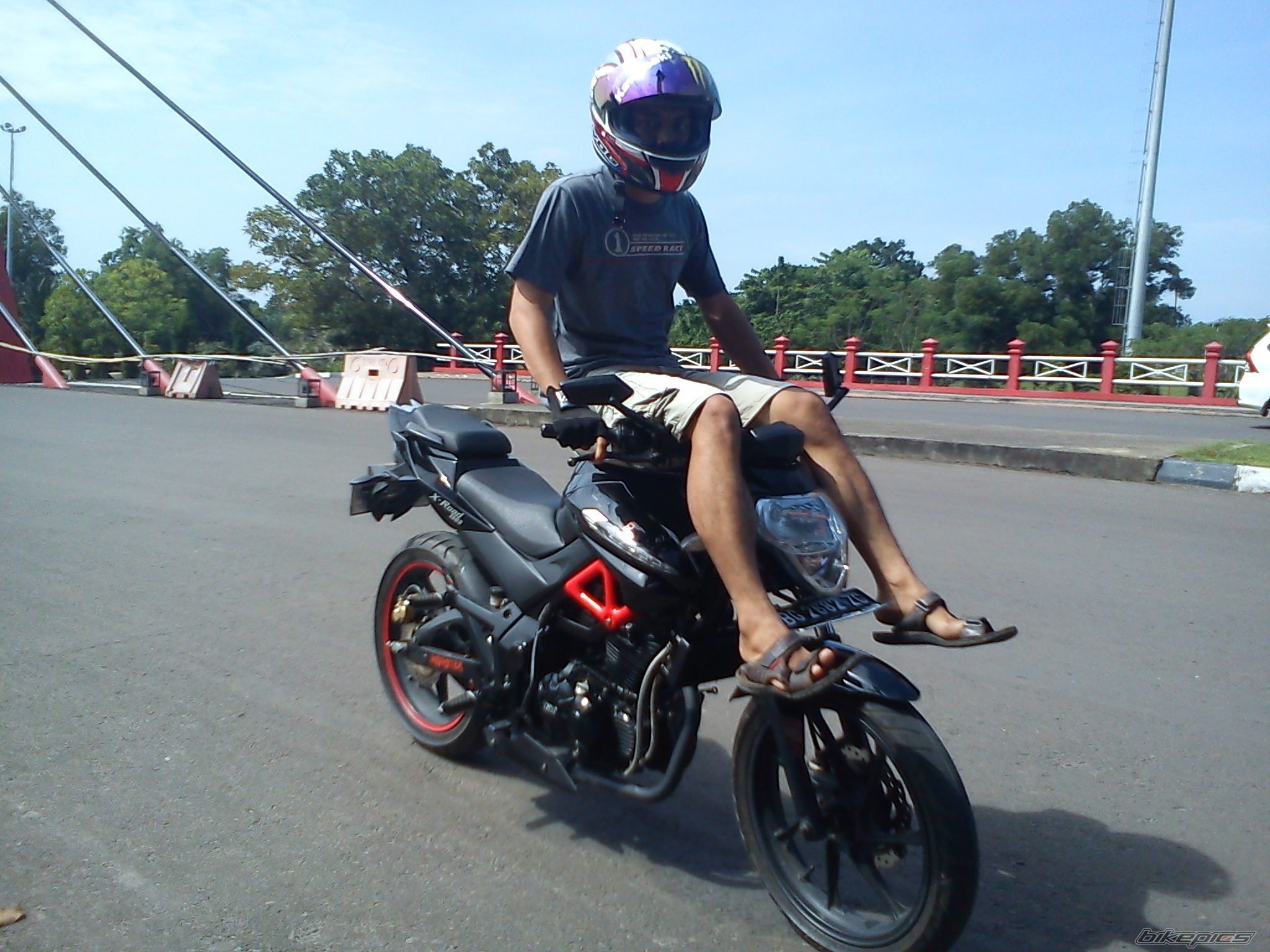 Photo 2563933