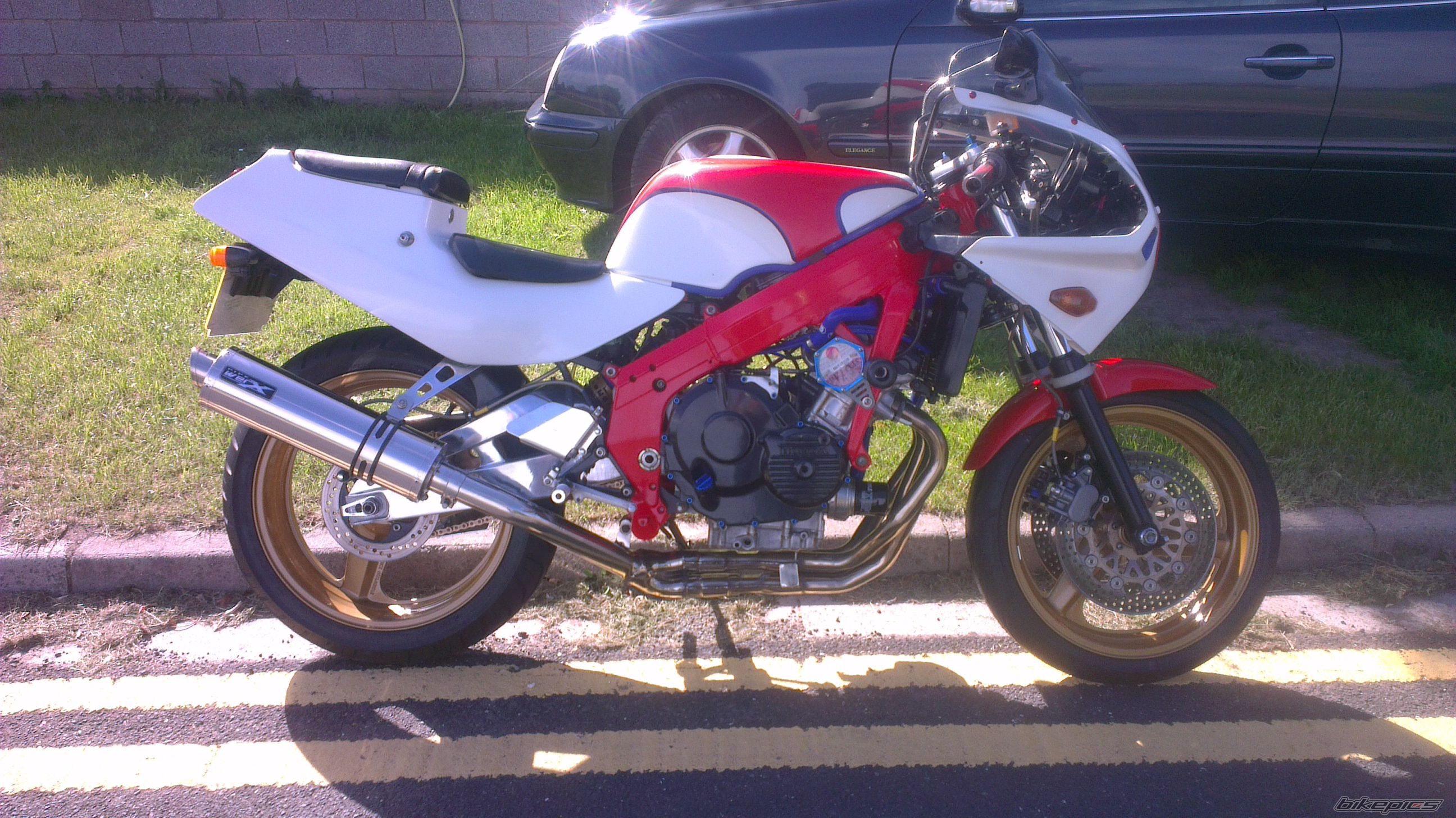 Photo 2596868