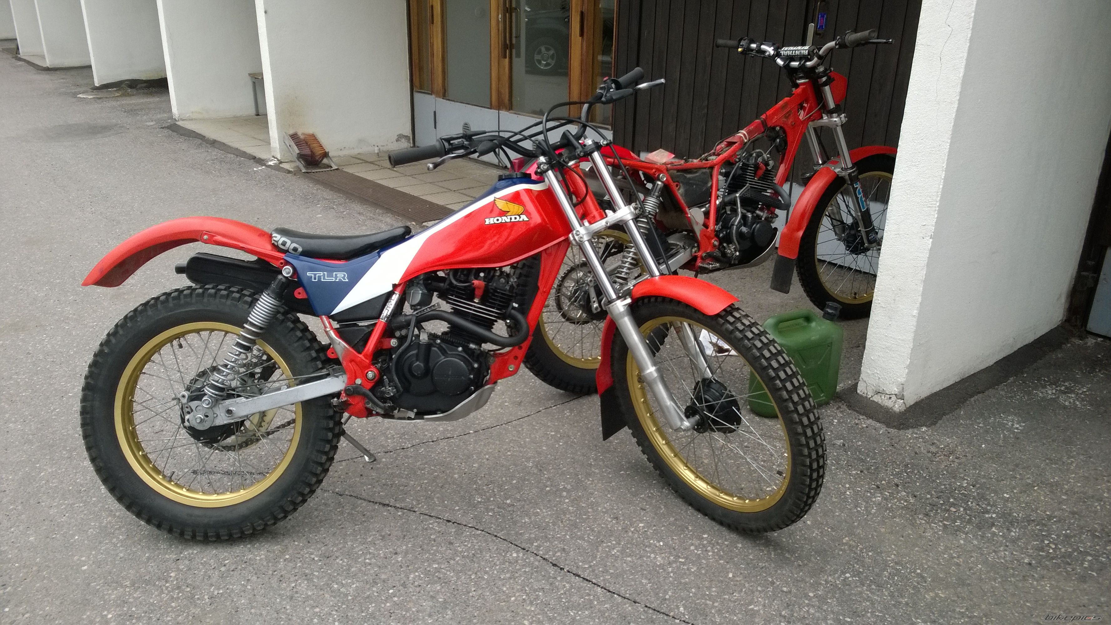 Photo 2653802