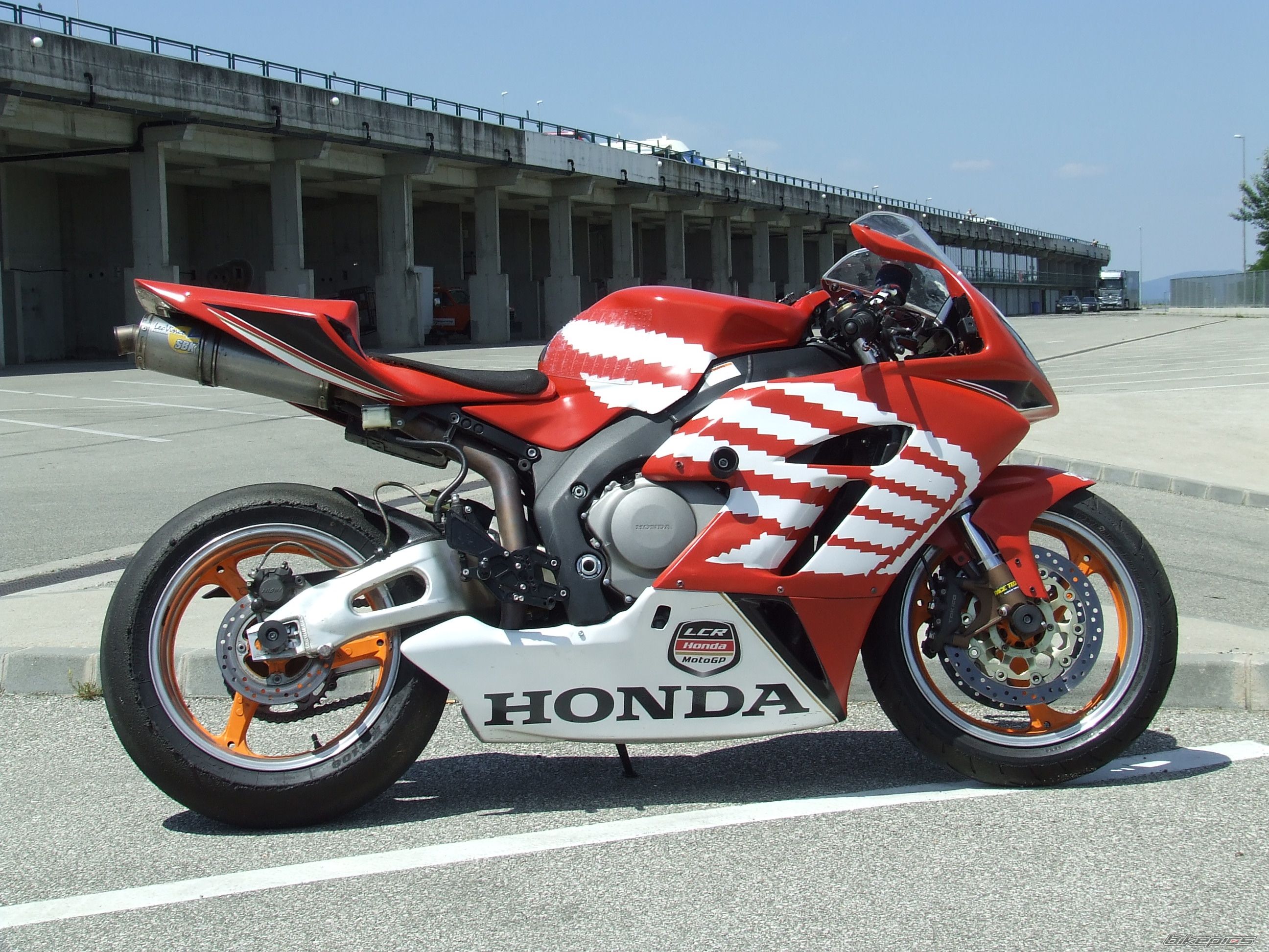 Bike Photo 2678432
