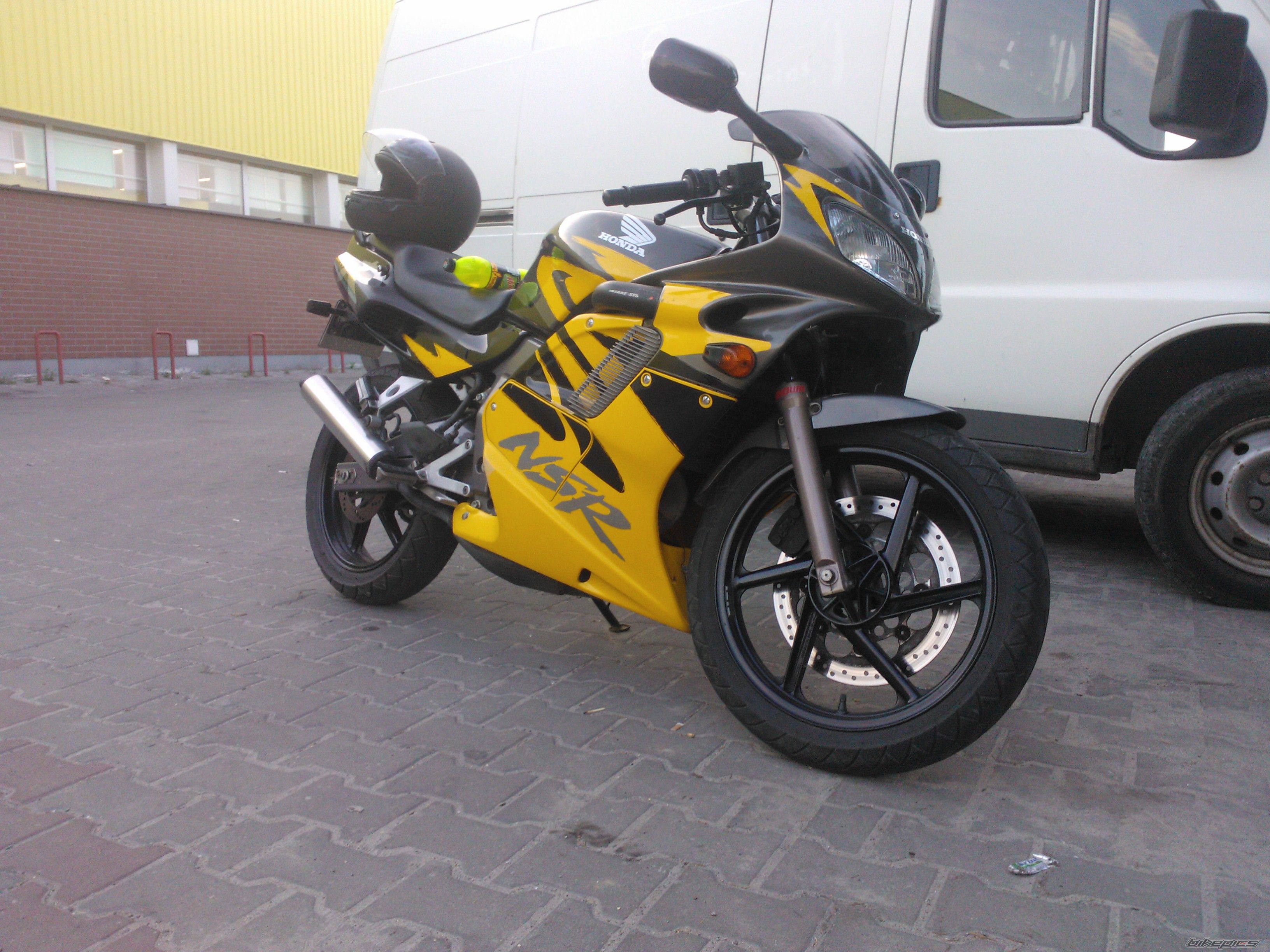 Photo 2684453