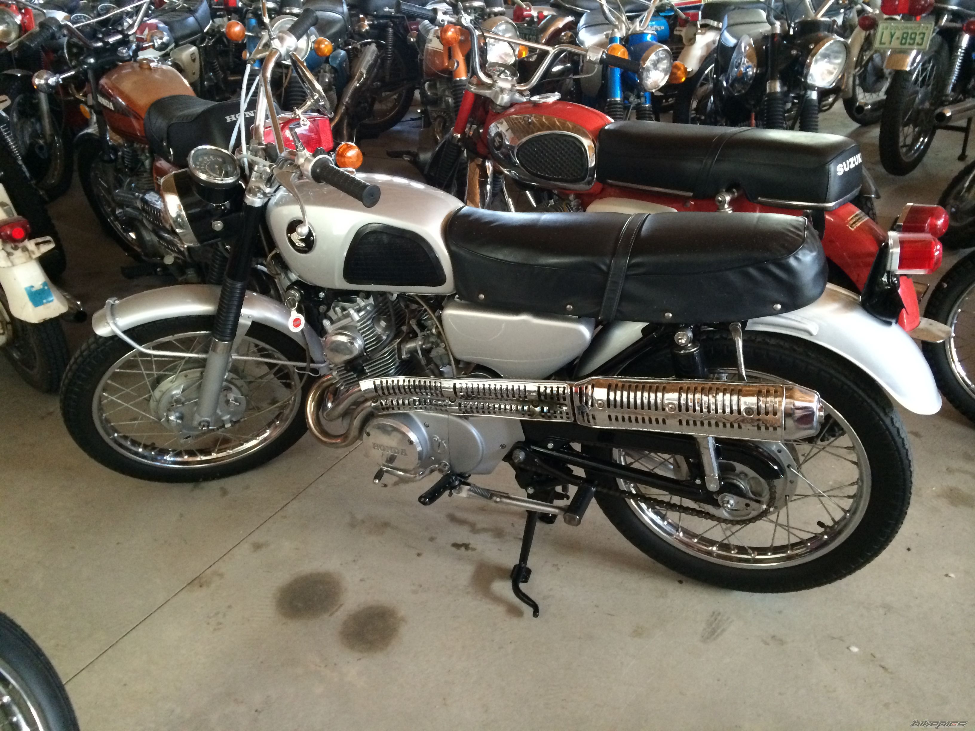 Photo 2690678