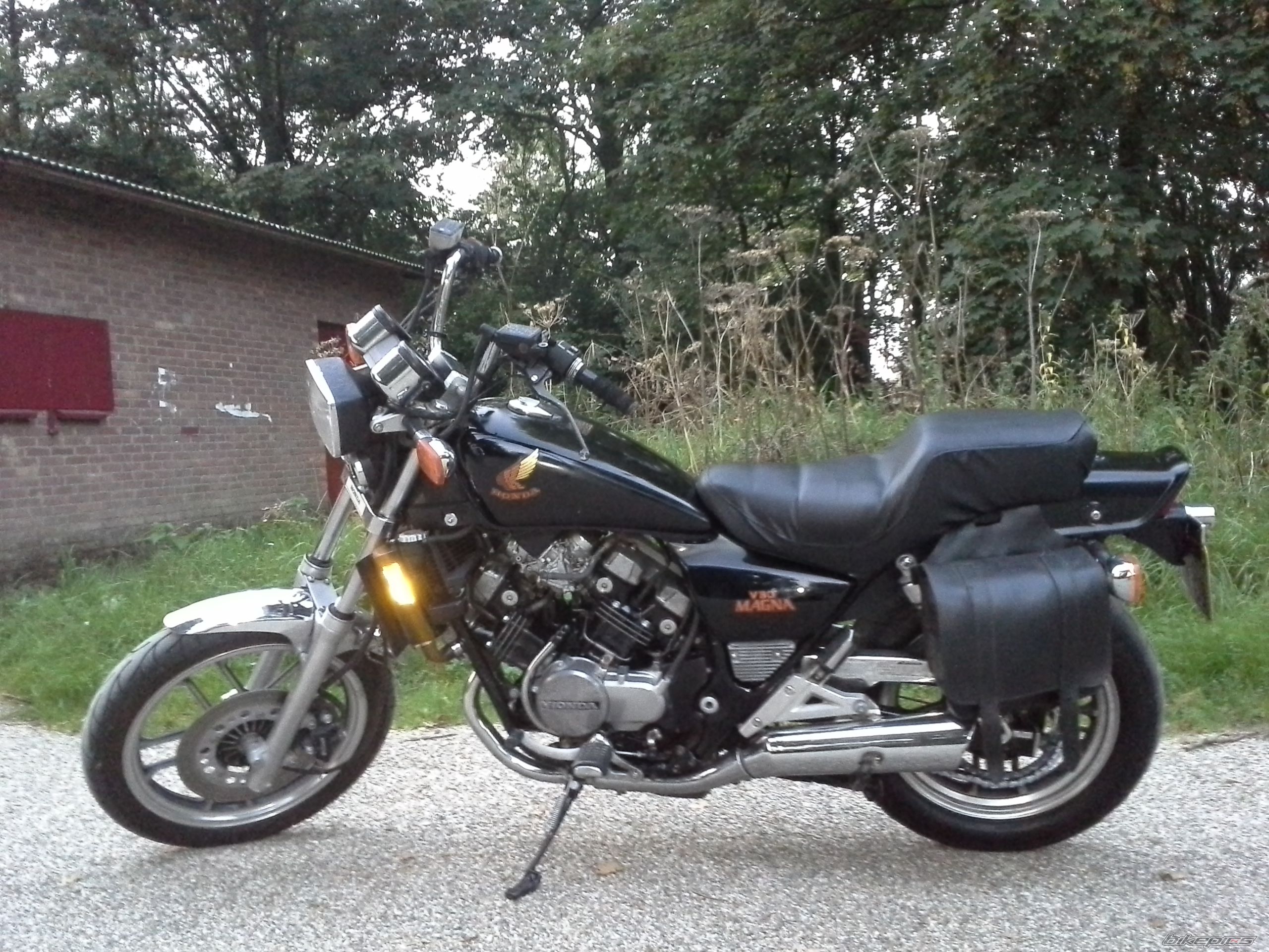 Photo 2703304