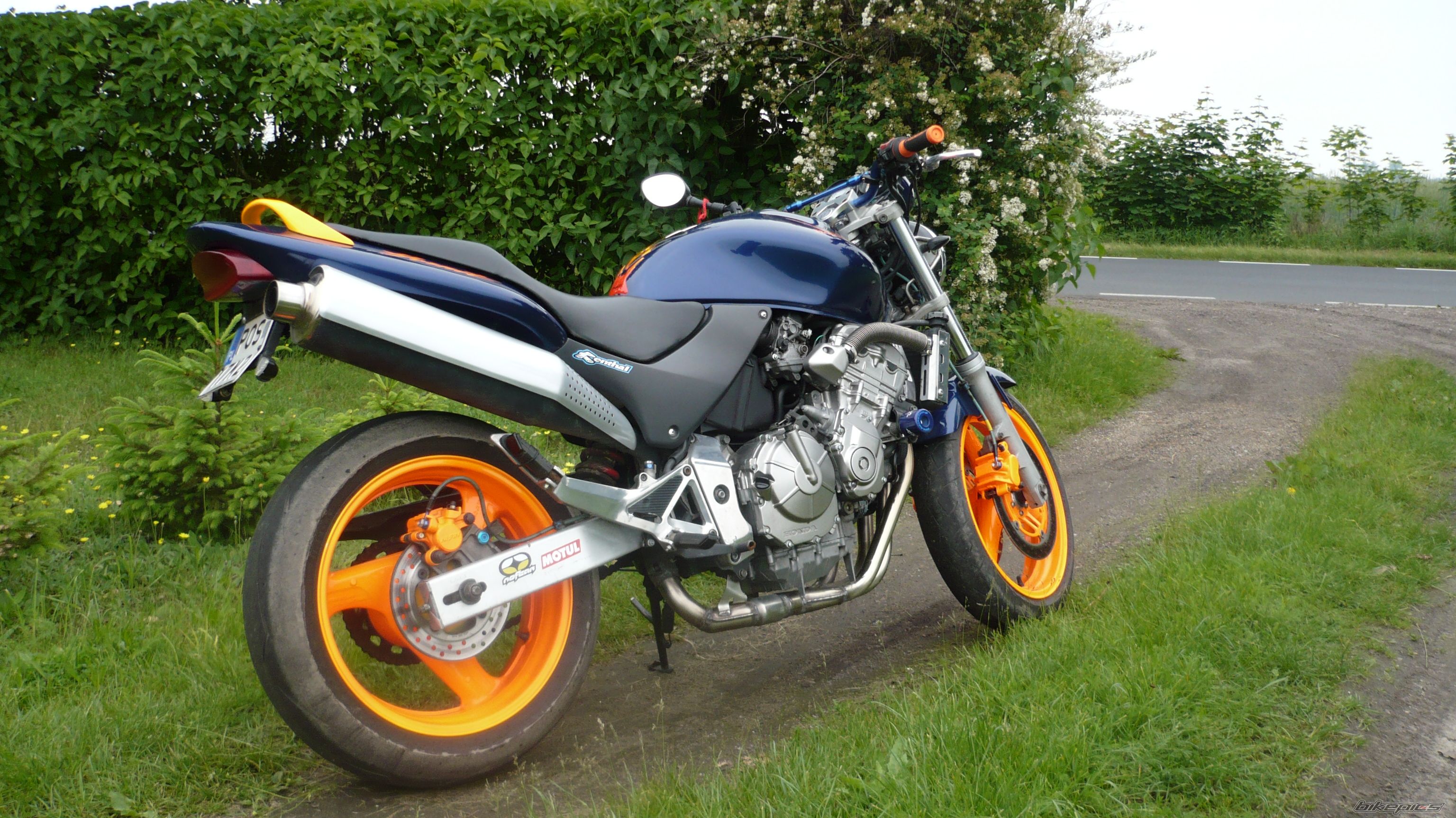 Photo 2713710