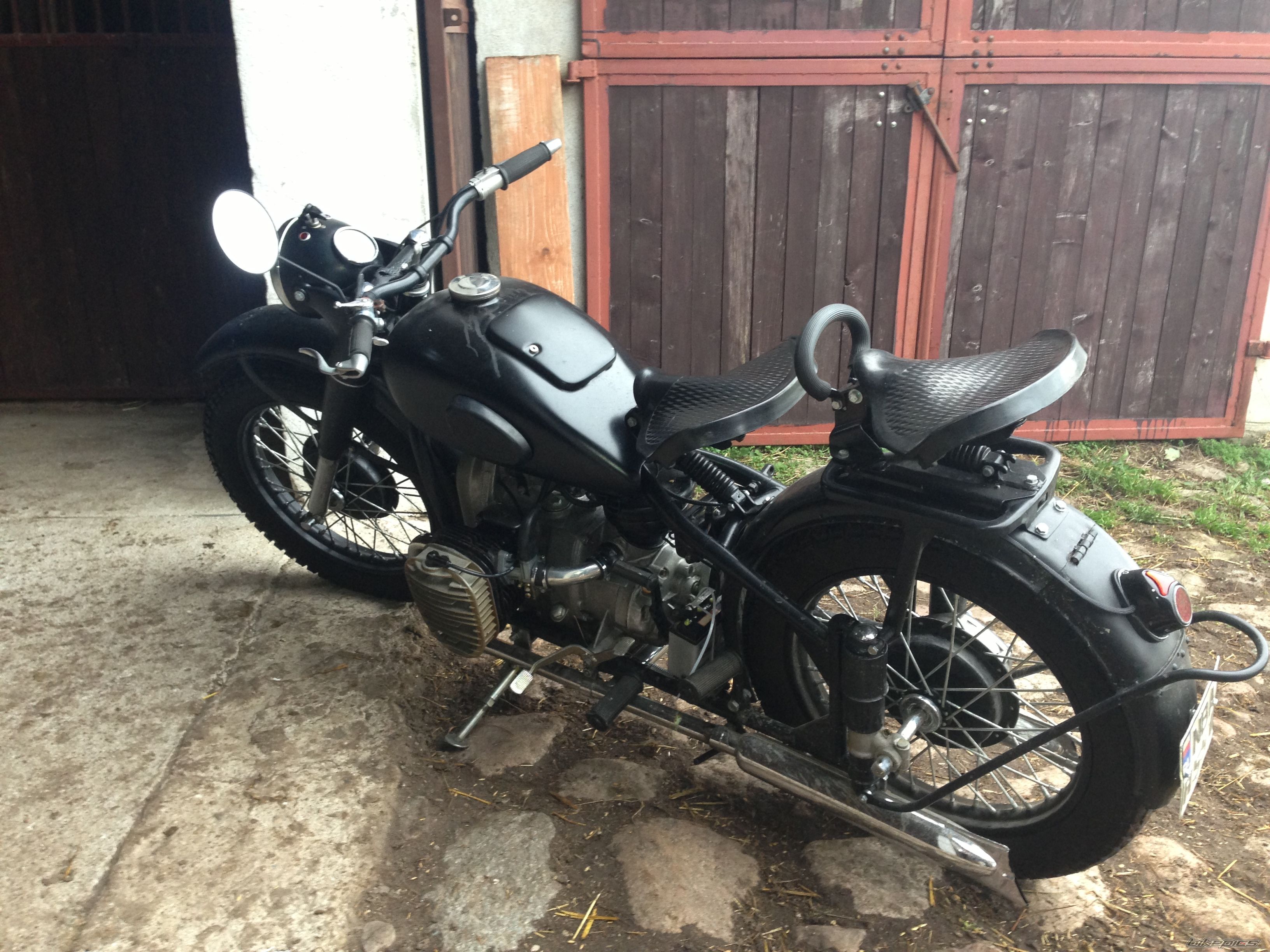 Photo 2734289